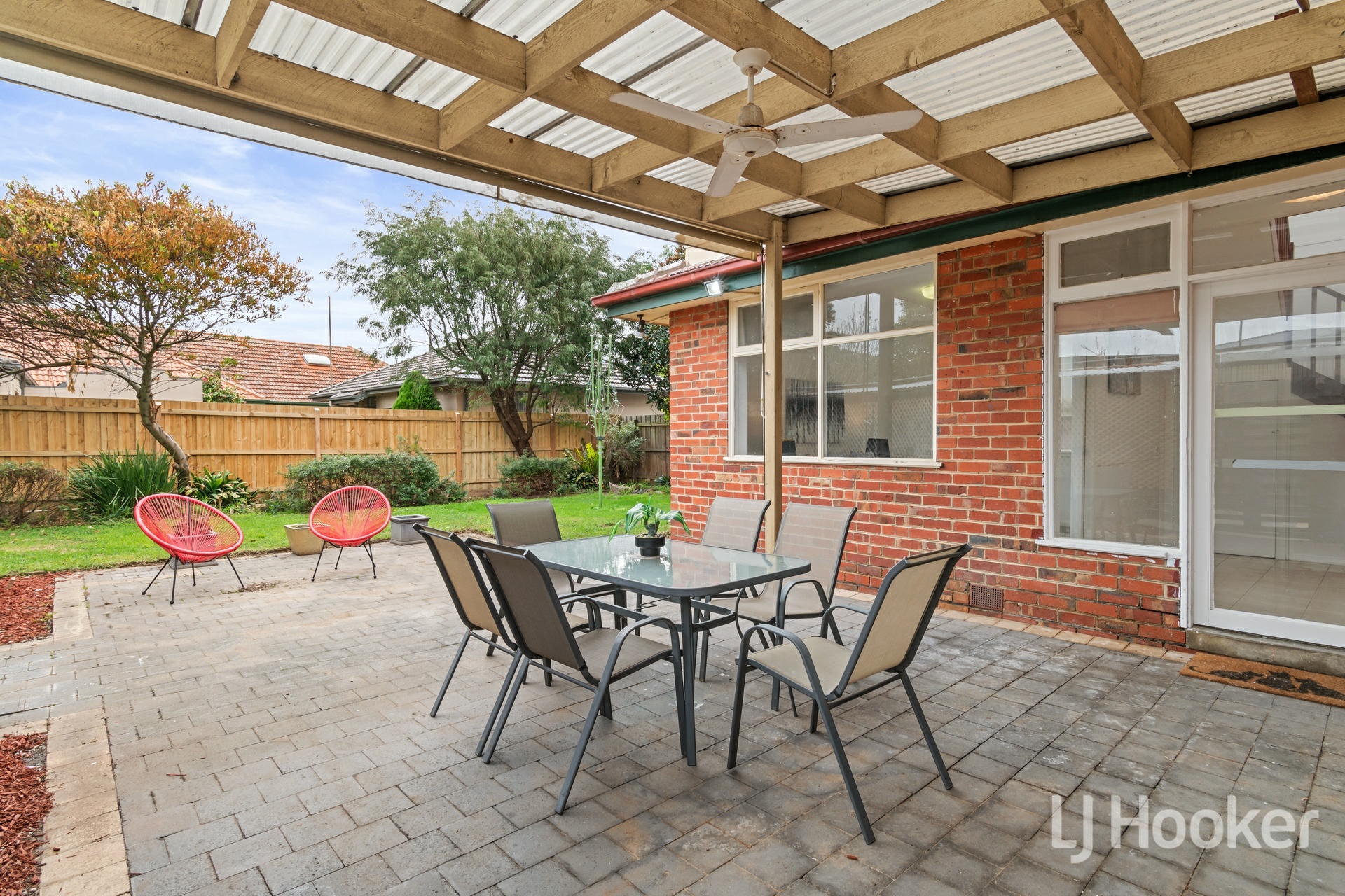 147 East Boundary Road, BENTLEIGH EAST