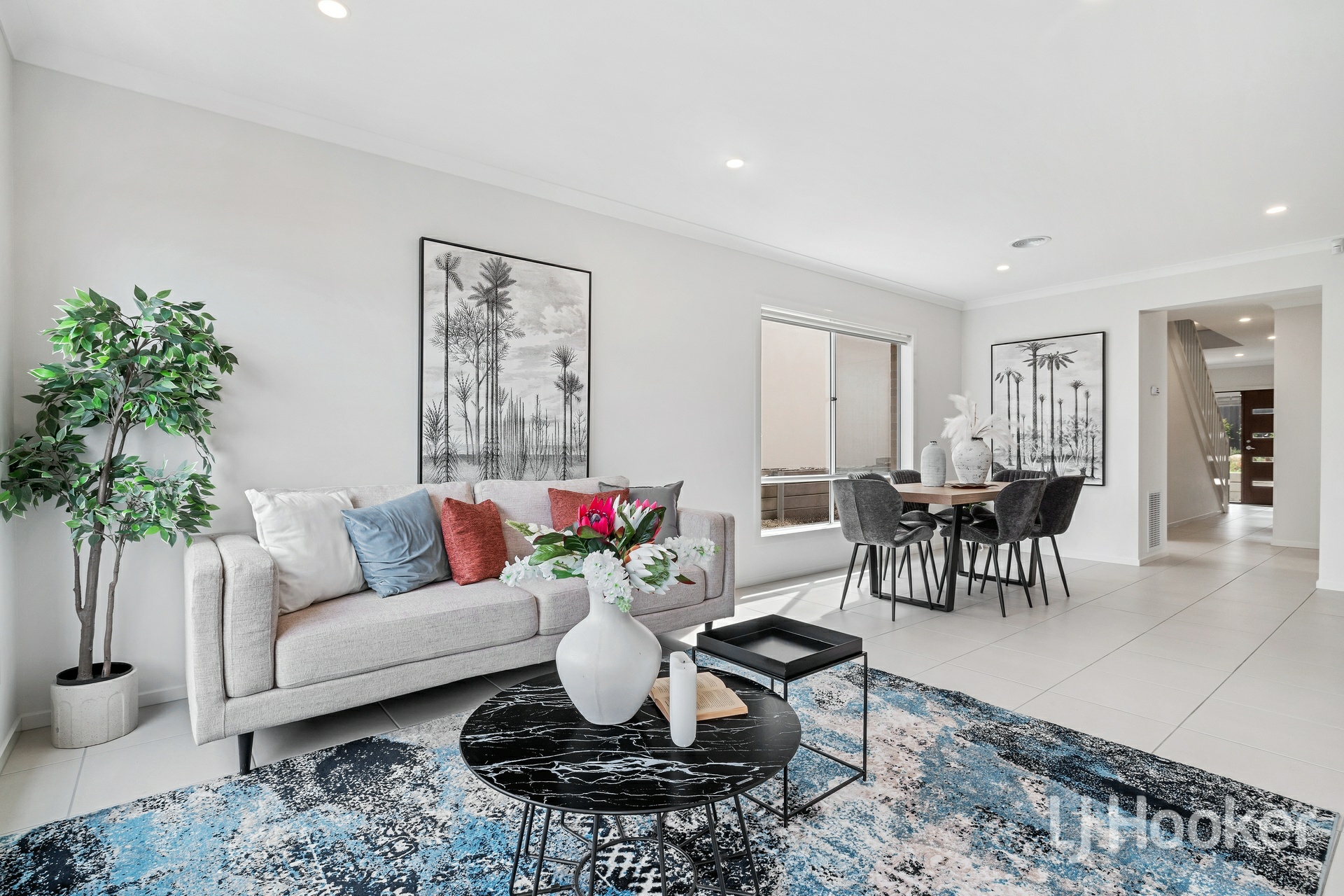 2 Oak Place, DONCASTER