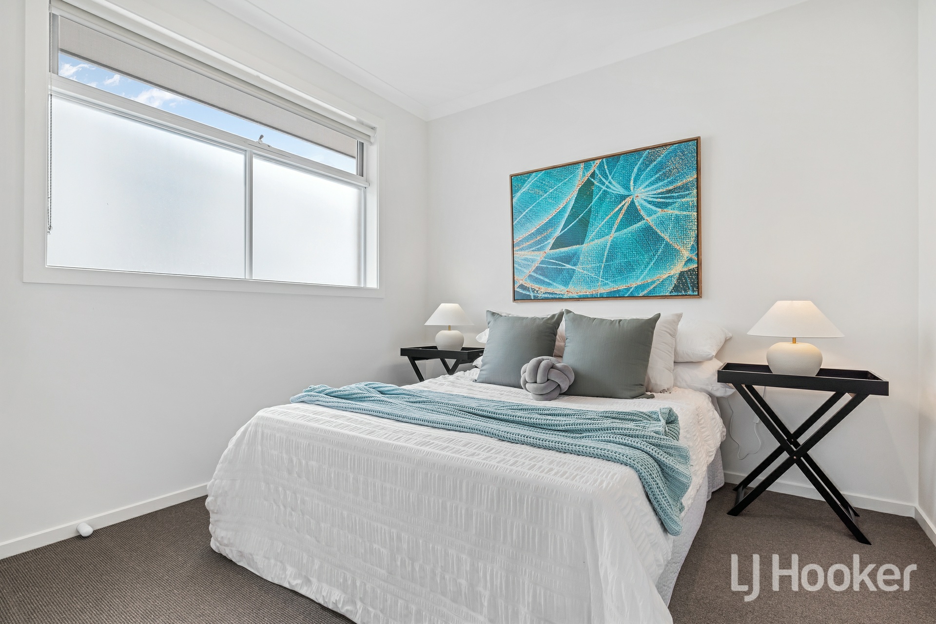 2 Oak Place, DONCASTER