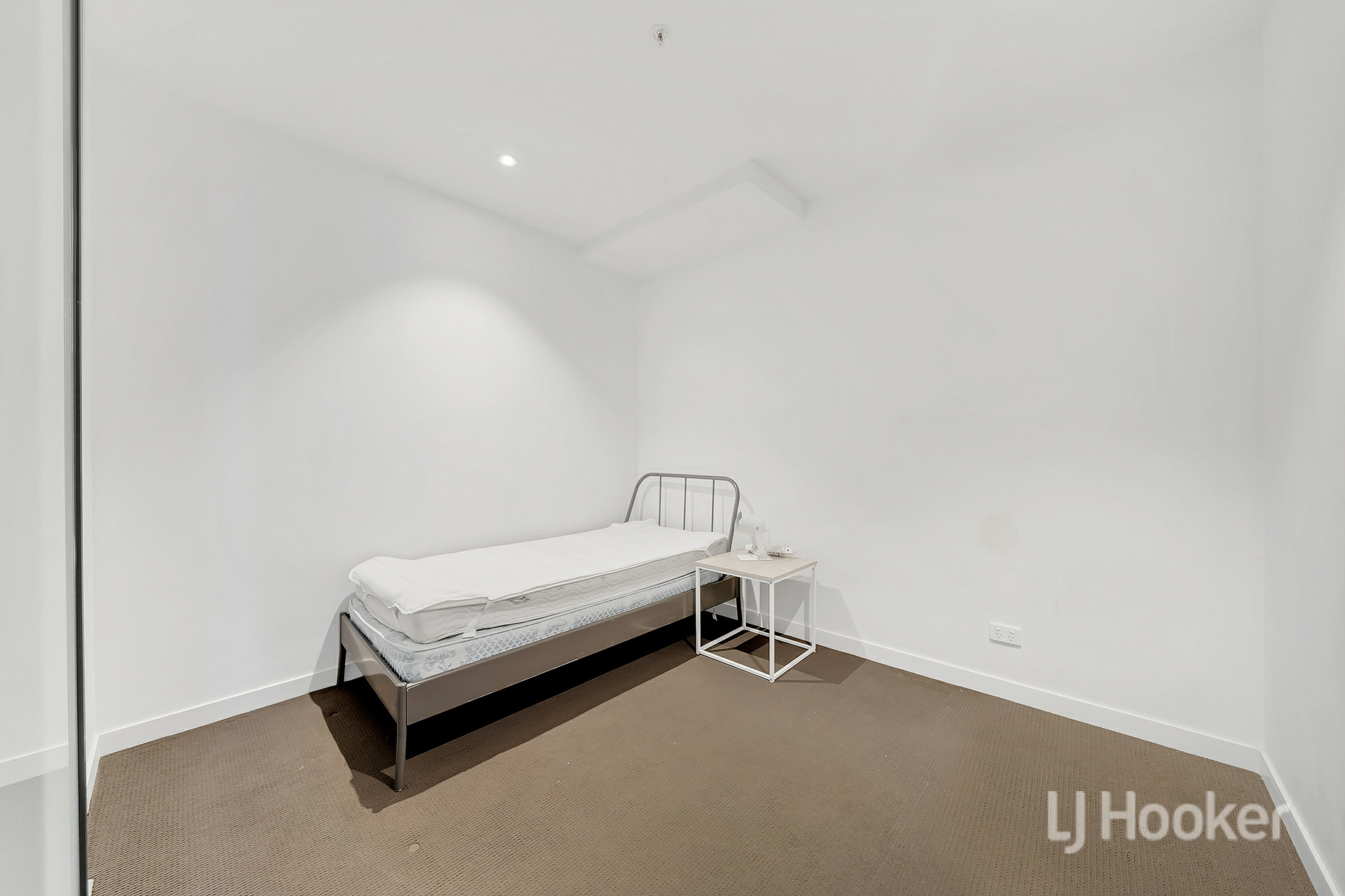 3709/33 Rose Lane, MELBOURNE