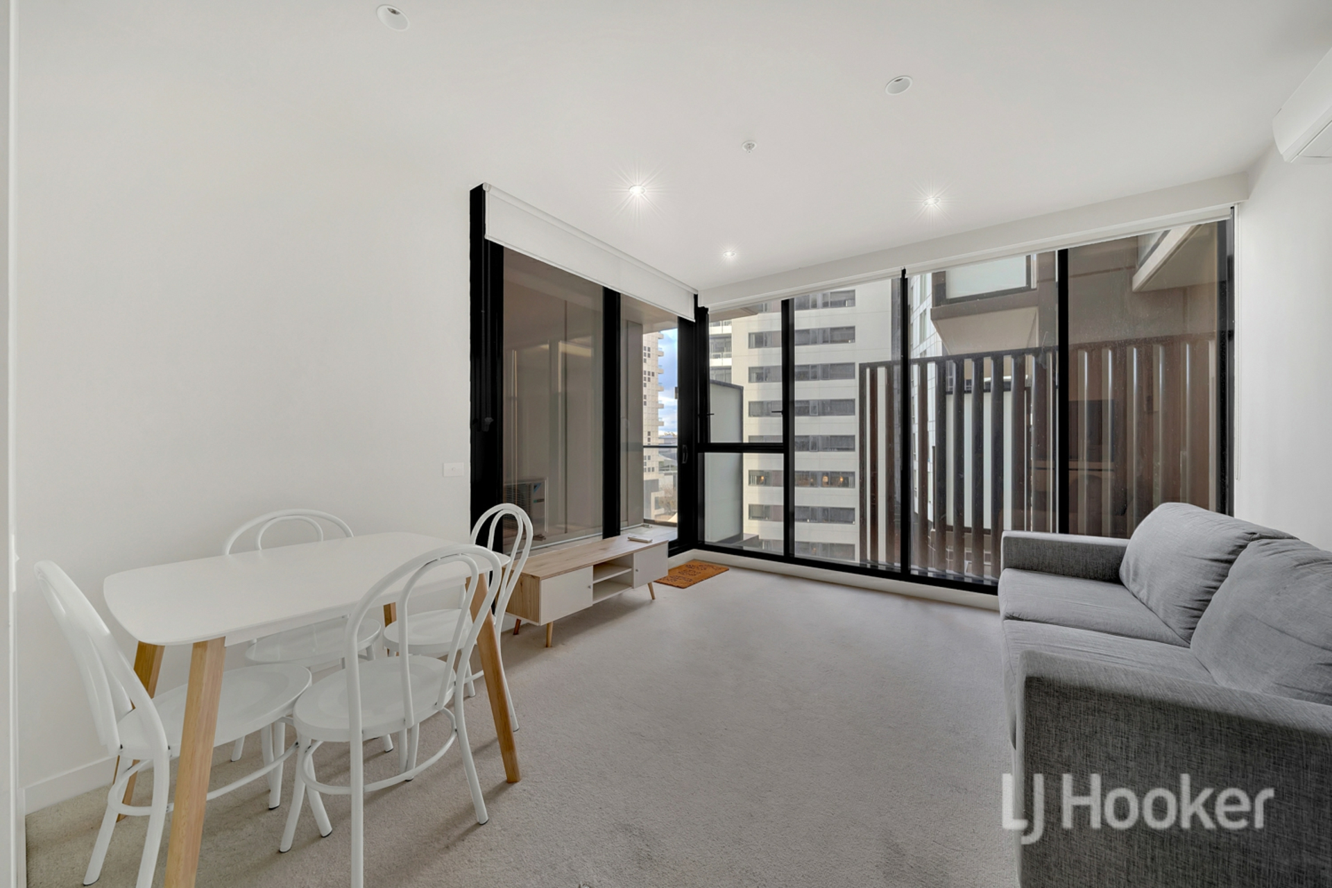 618/8 Daly Street, SOUTH YARRA