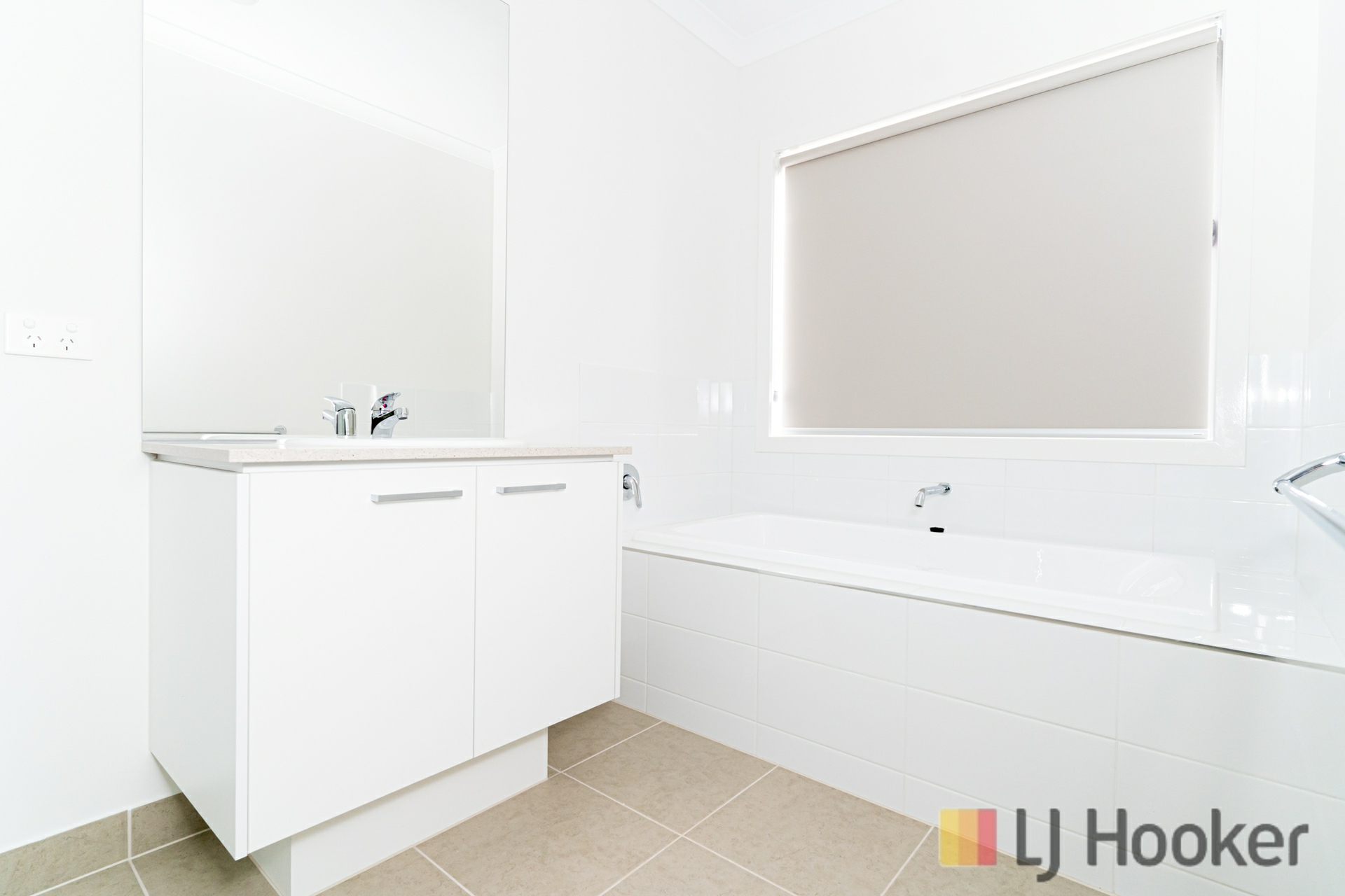 3 Henderson Drive, TARNEIT
