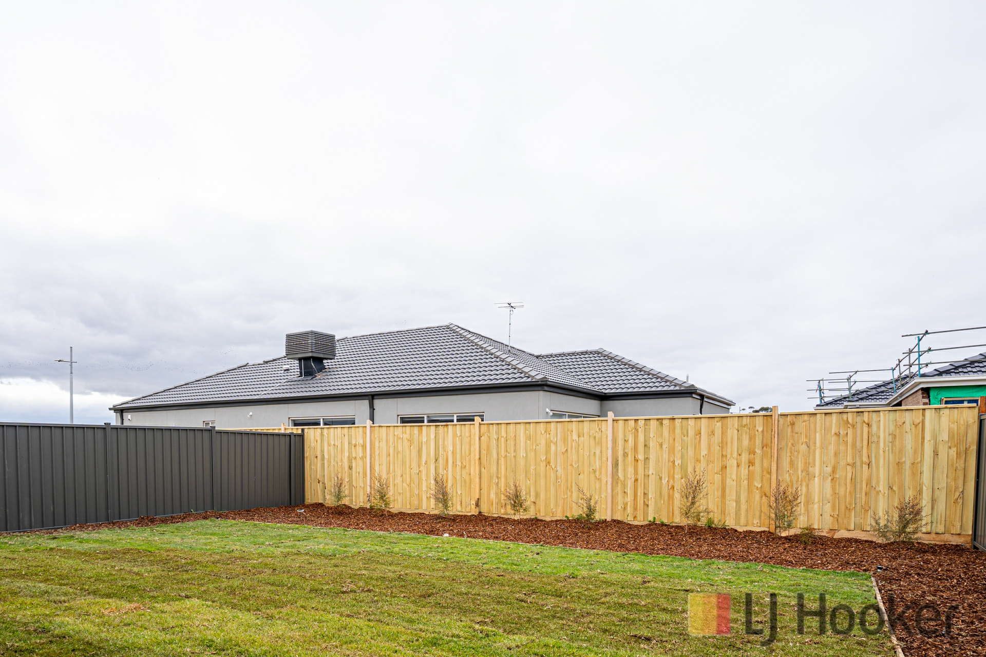 3 Henderson Drive, TARNEIT