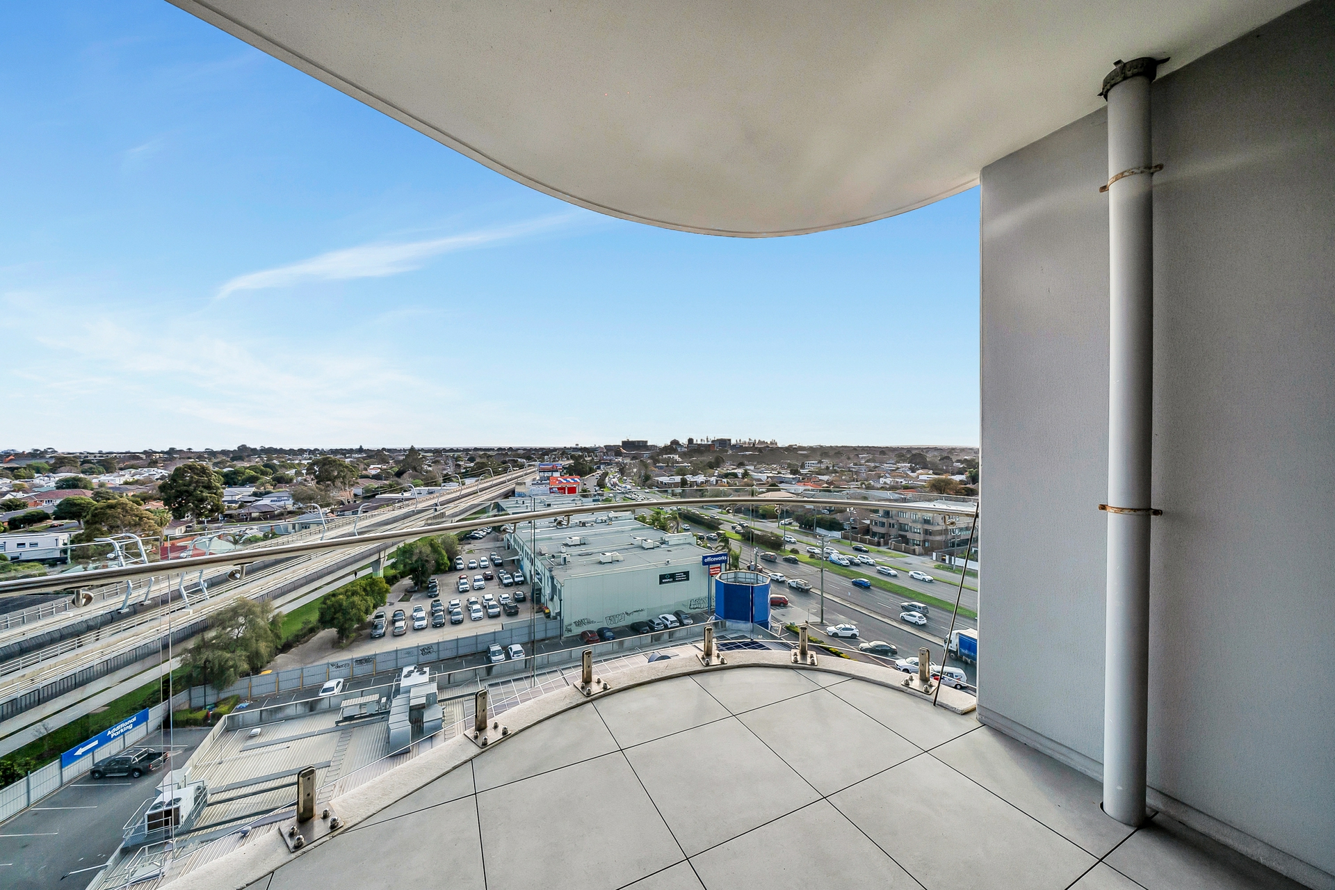 809/1060 Dandenong Road, CARNEGIE