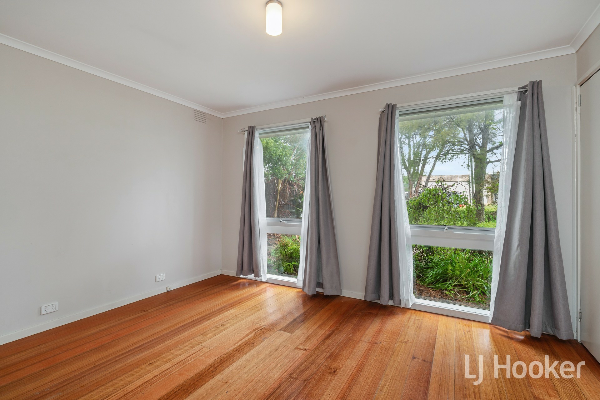 3 Bernard Street — photo 6 of 8