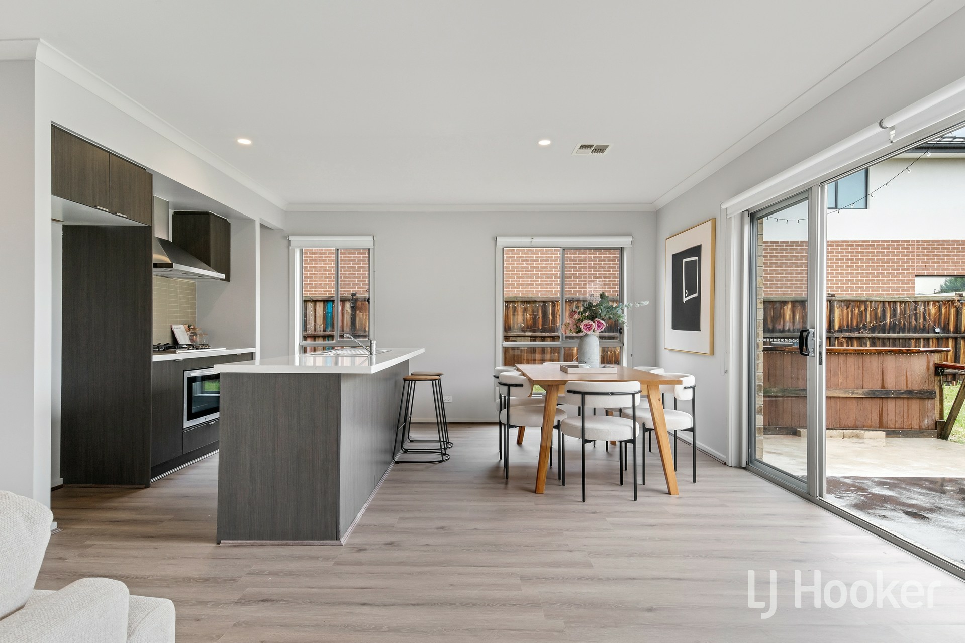 20 Bausch Street — photo 4 of 10