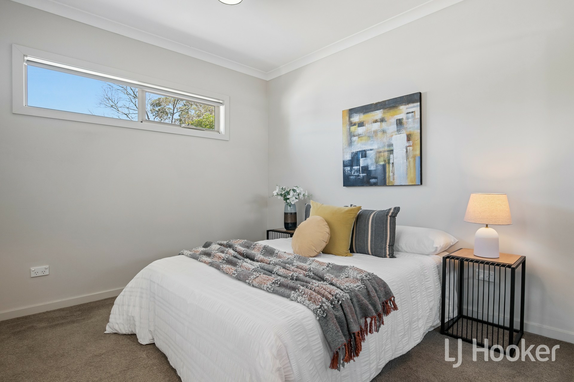 2/11 Stuart Crescent — photo 7 of 10
