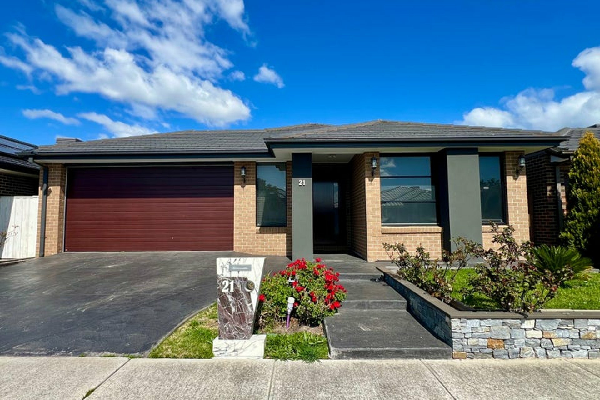 21 Hemsworth Street — photo from LJ Hooker Rowville