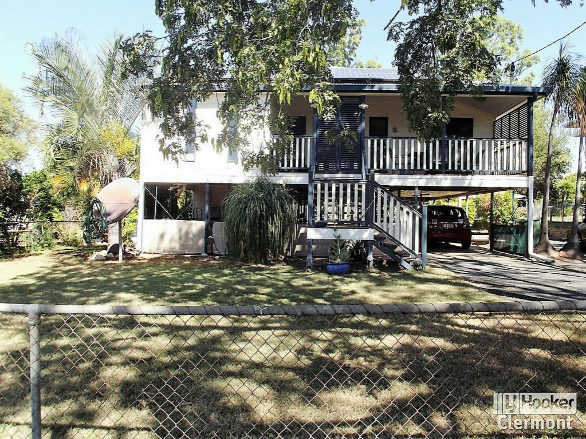 33 Mimosa Street, Clermont