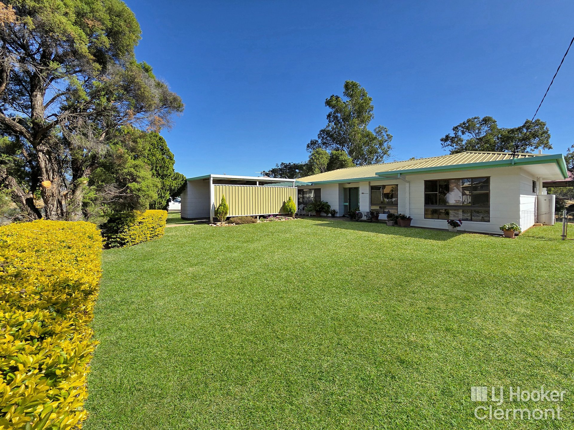 32 Collins Street — photo 2 of 30