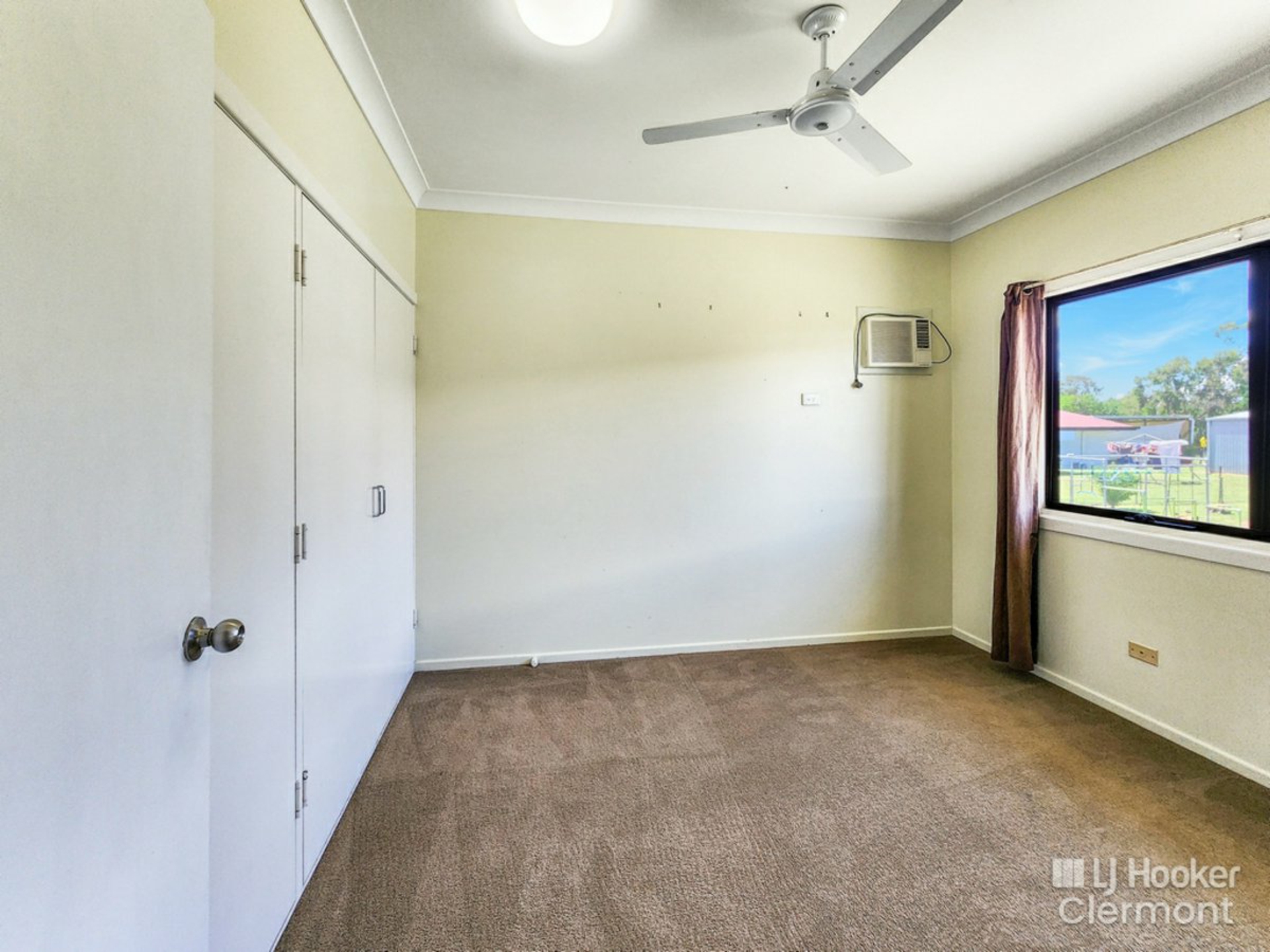 7 Carina Crescent — photo 14 of 26