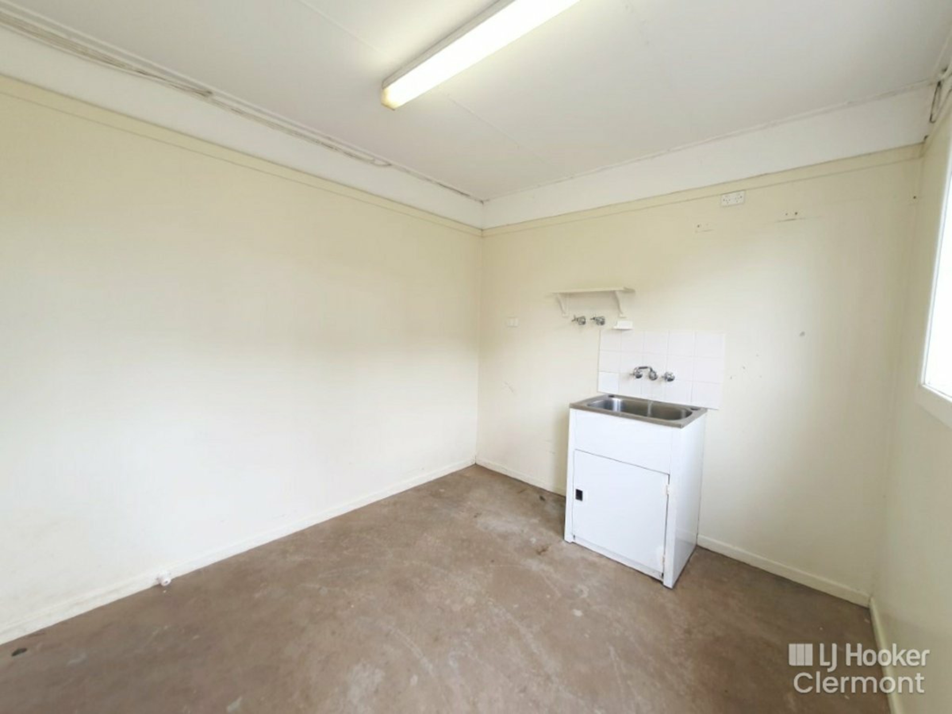 7 Carina Crescent — photo 22 of 26