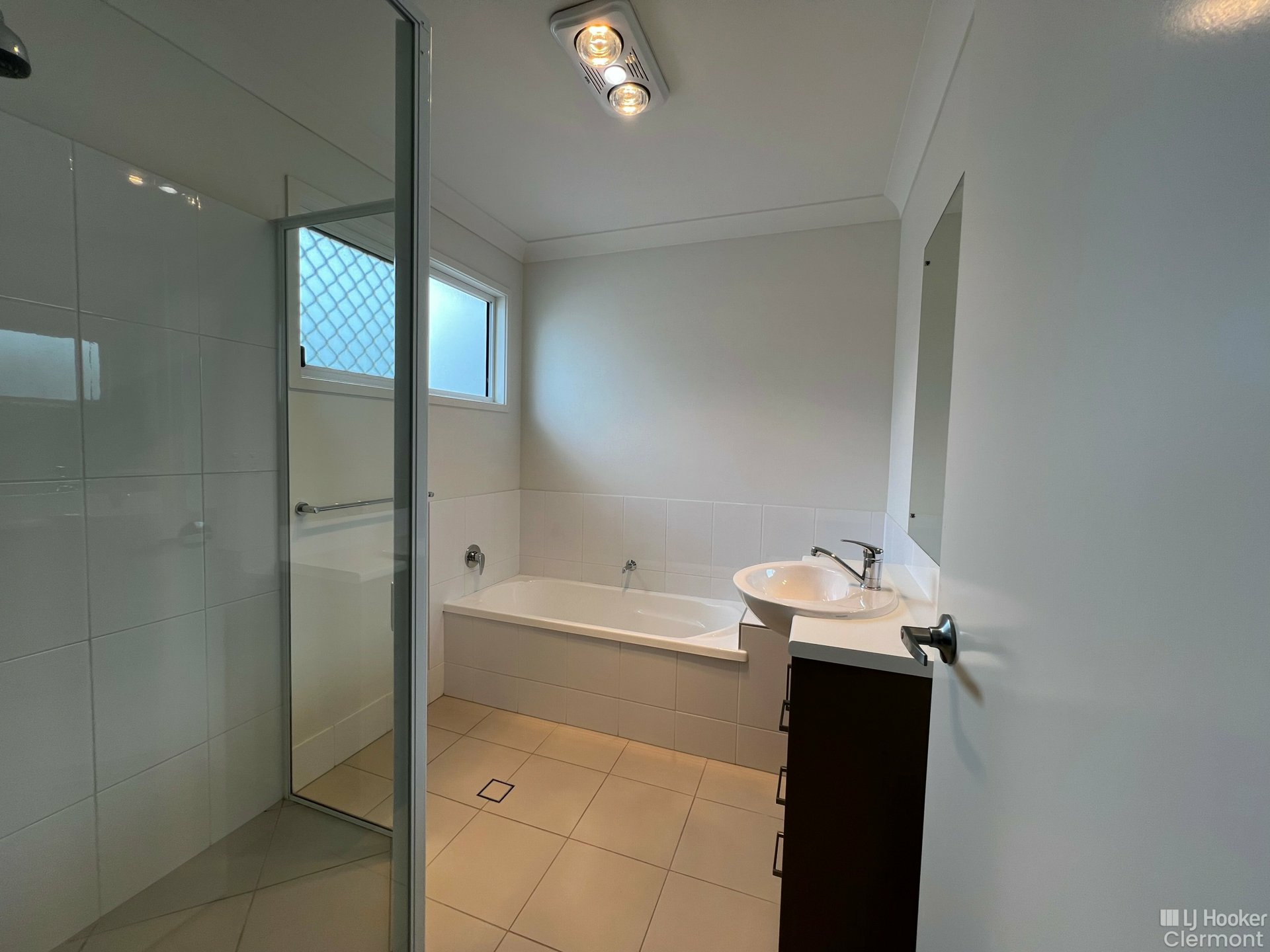 72/47 McDonald Flat Road — photo 5 of 11