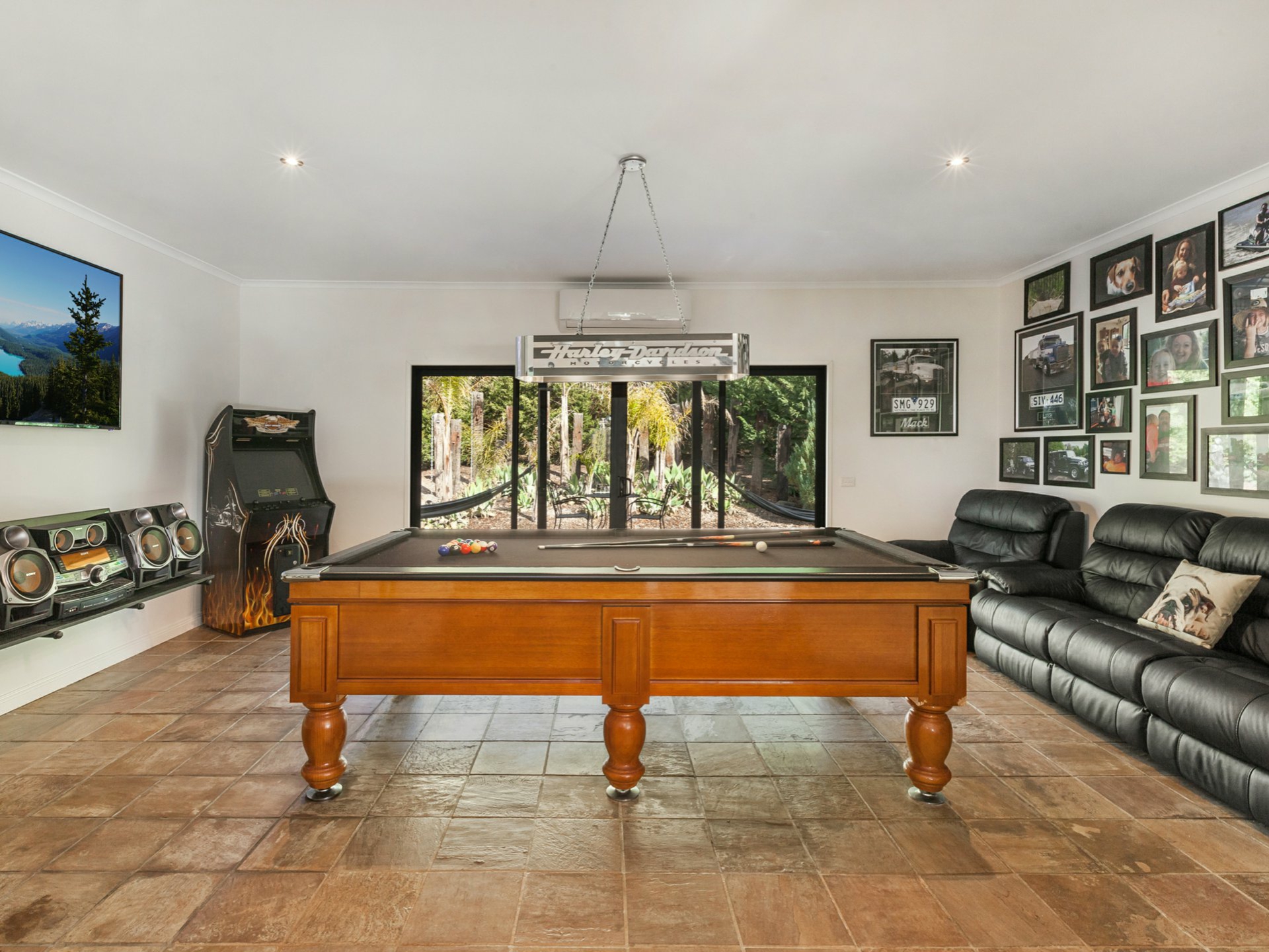 23 Fleming Drive, BROADFORD