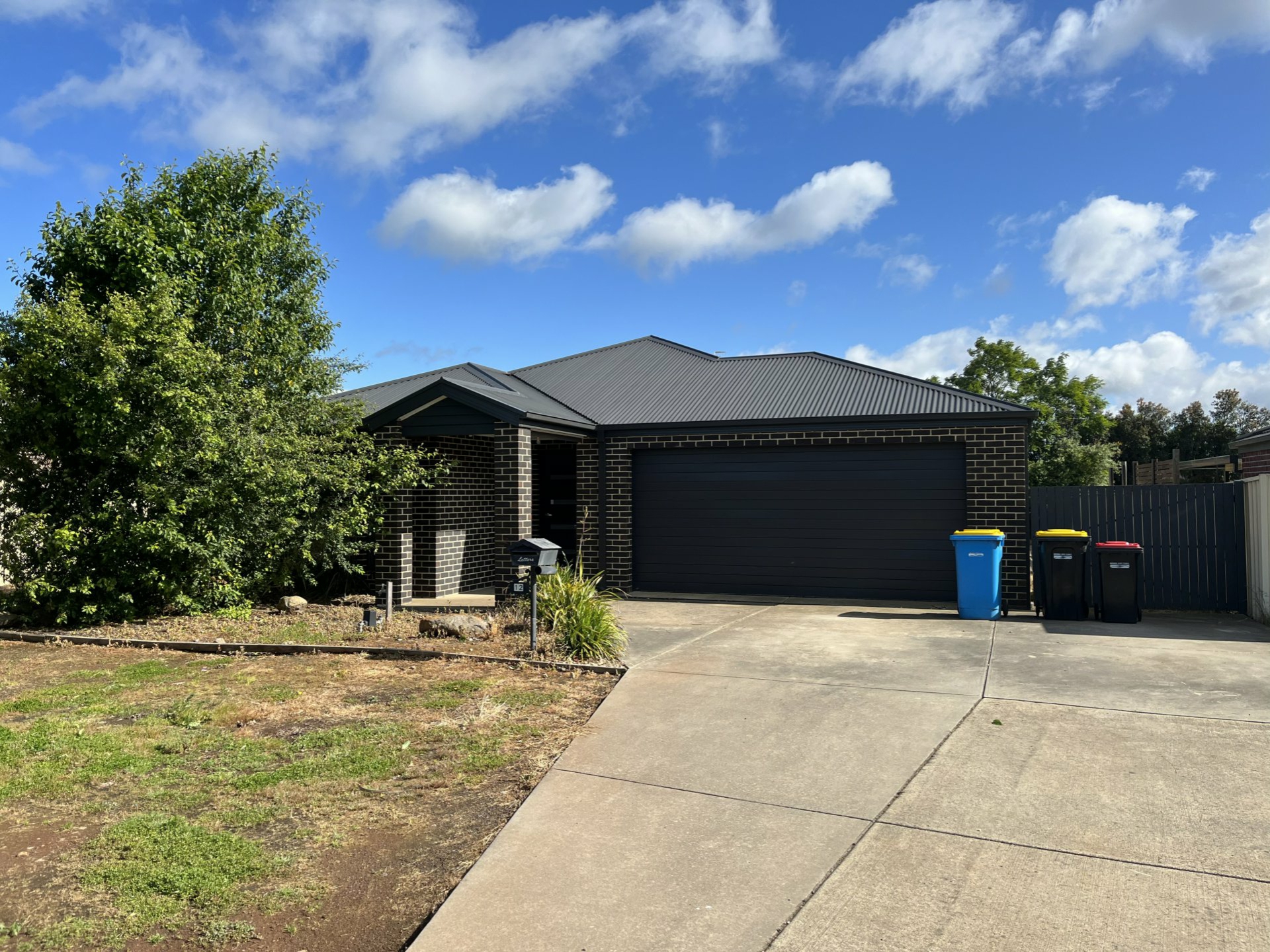 12 Francis Court, KILMORE