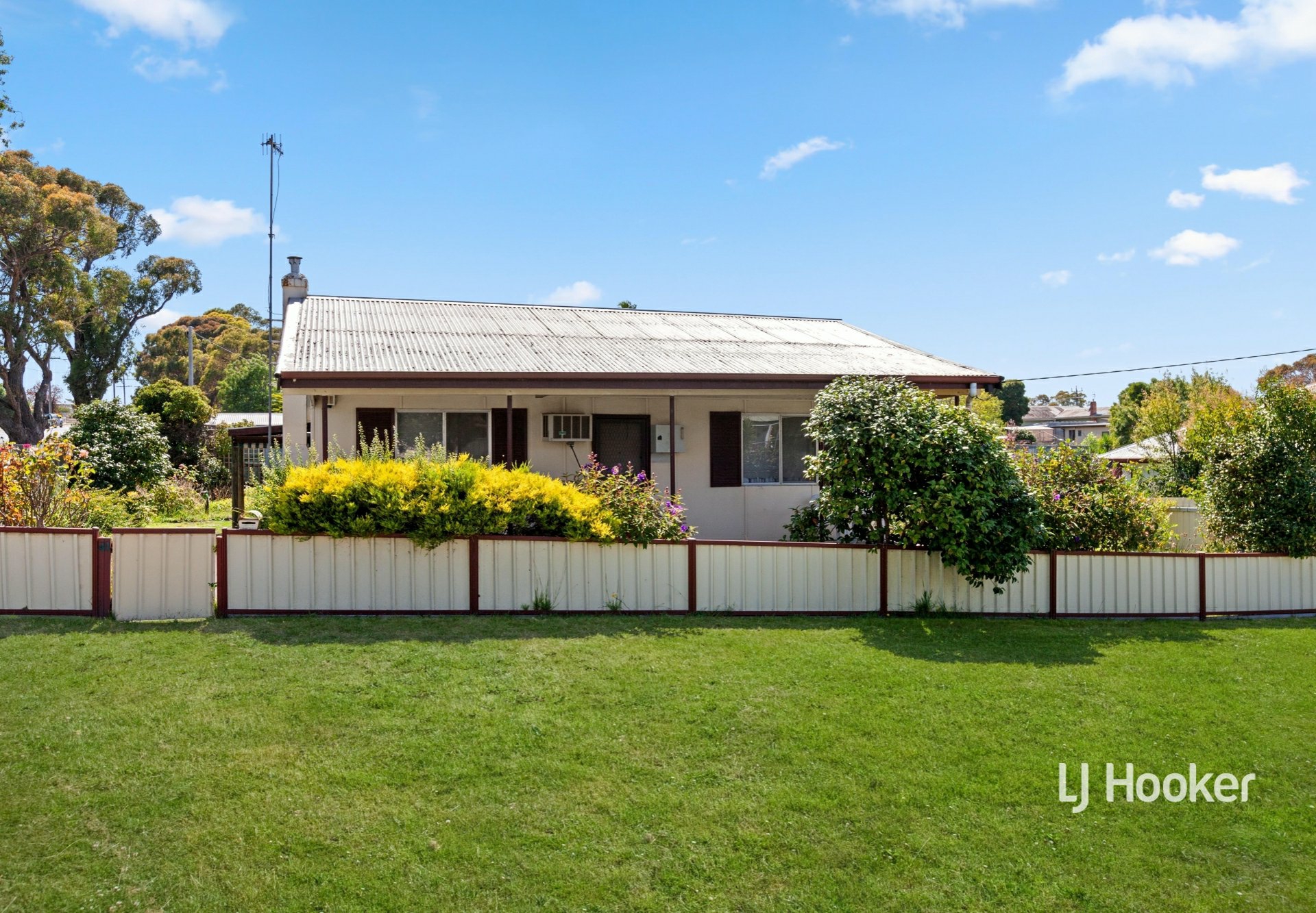 41 Pinniger Street Broadford VIC House for Sale LJ Hooker