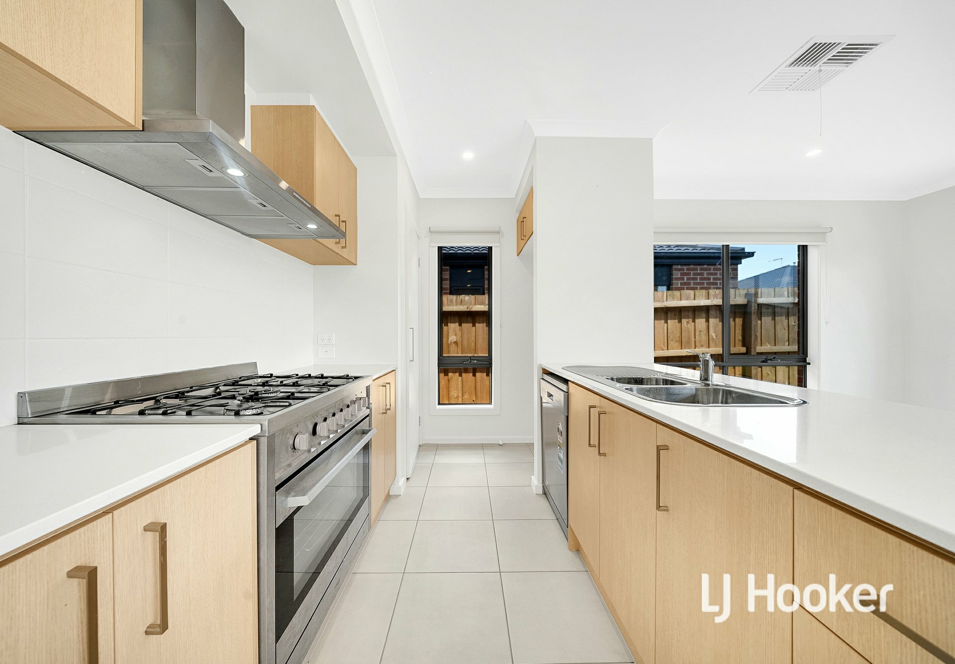 112 Newbridge Boulevard, WALLAN