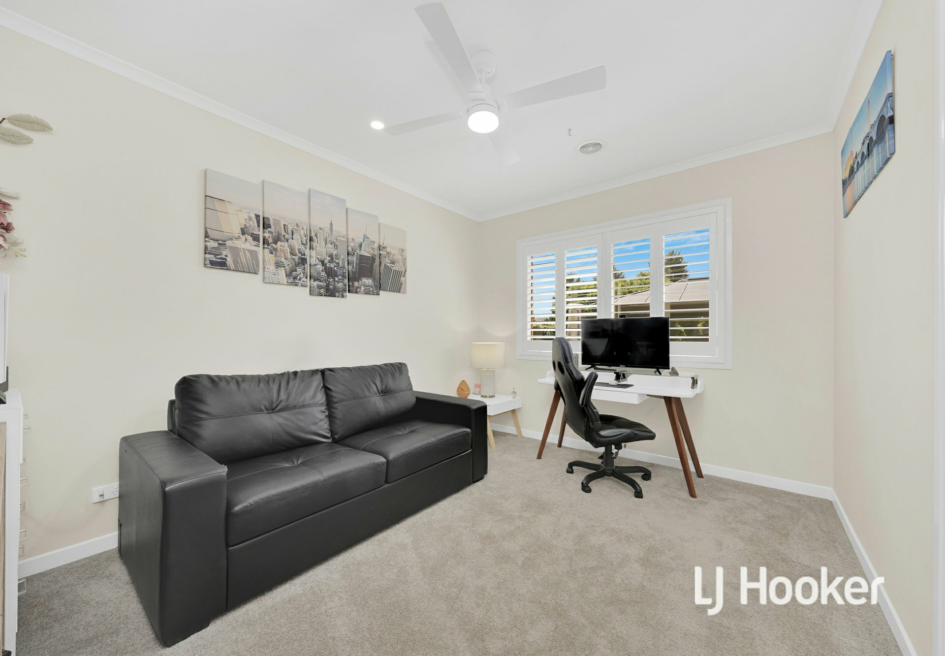 56 St Andrews Close, HIDDEN VALLEY