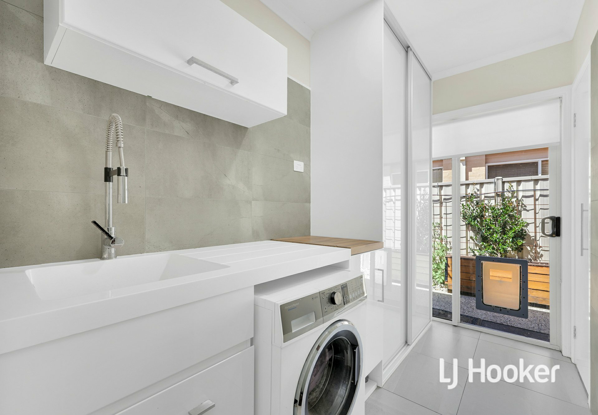 56 St Andrews Close, HIDDEN VALLEY