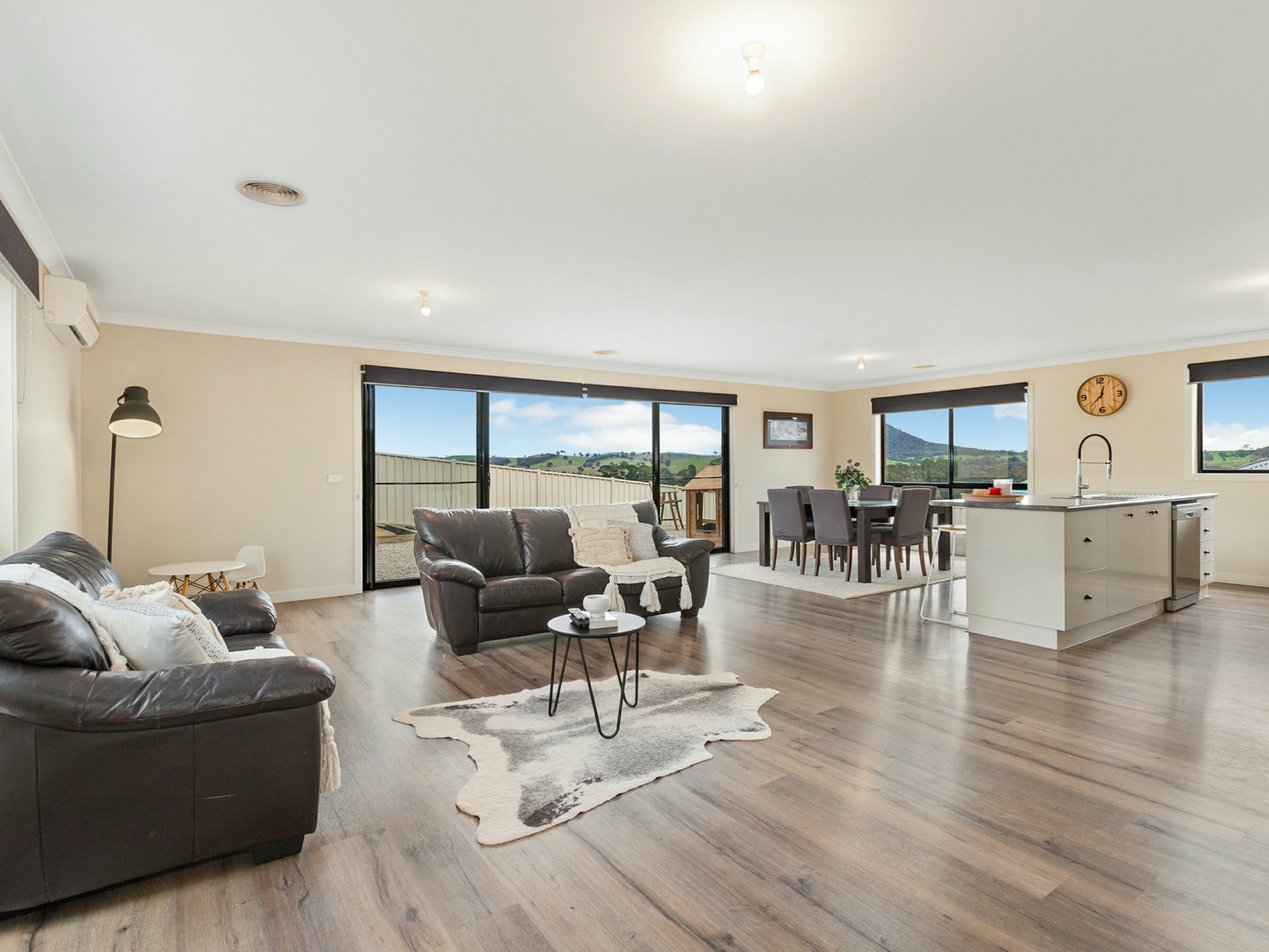 7 Aspect Blvd, BROADFORD