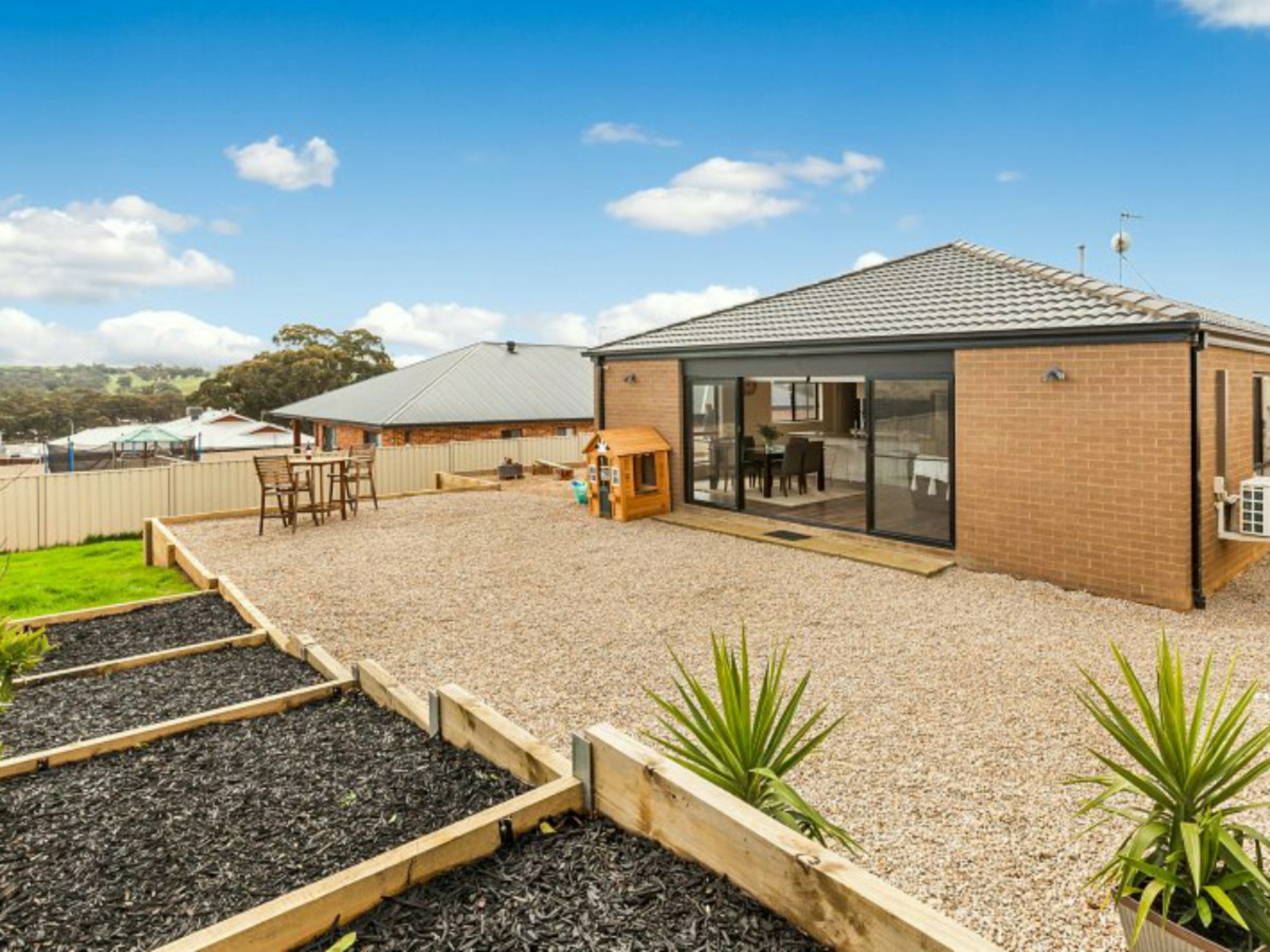 7 Aspect Blvd, BROADFORD
