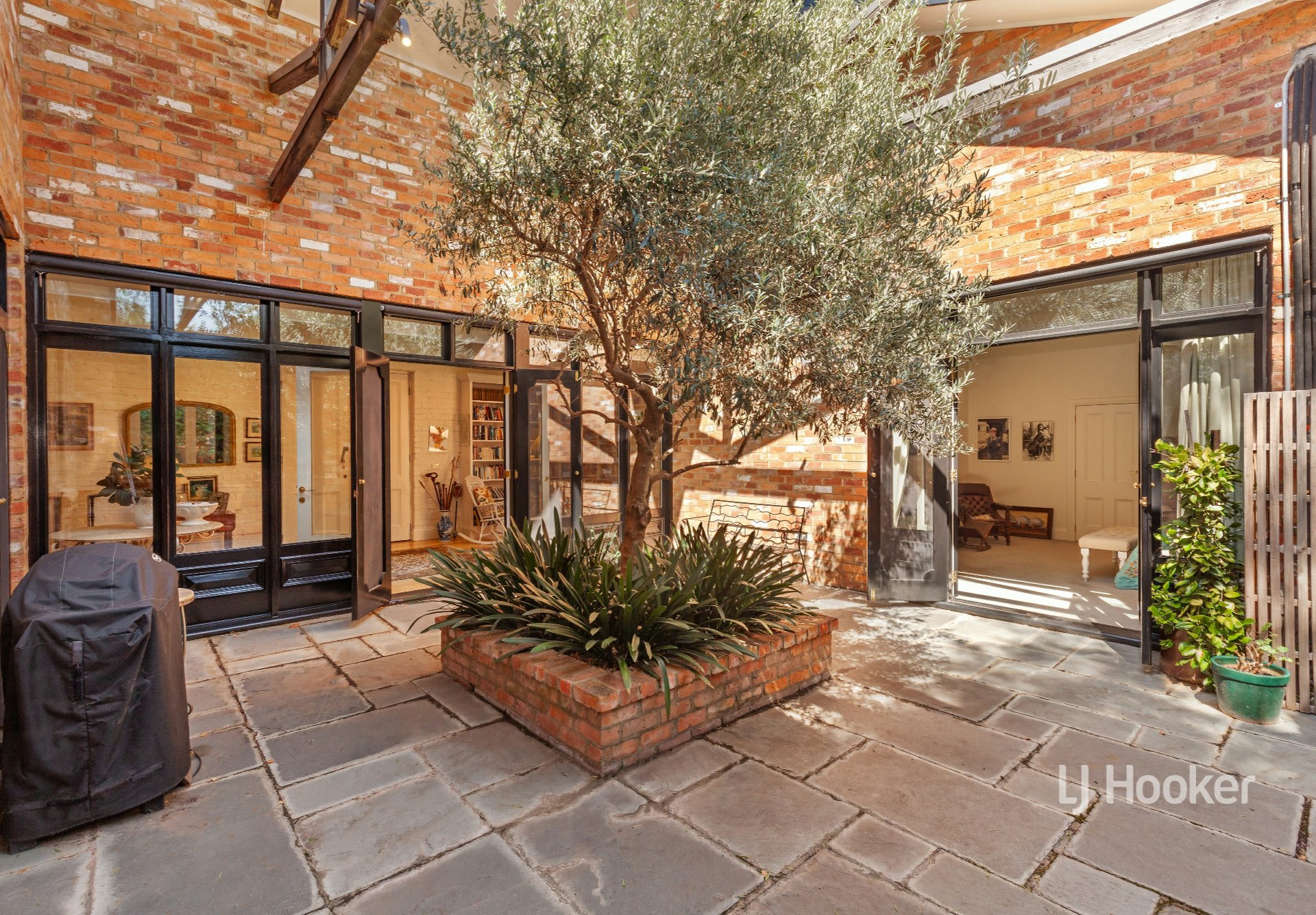16 Bank Street, AVENEL