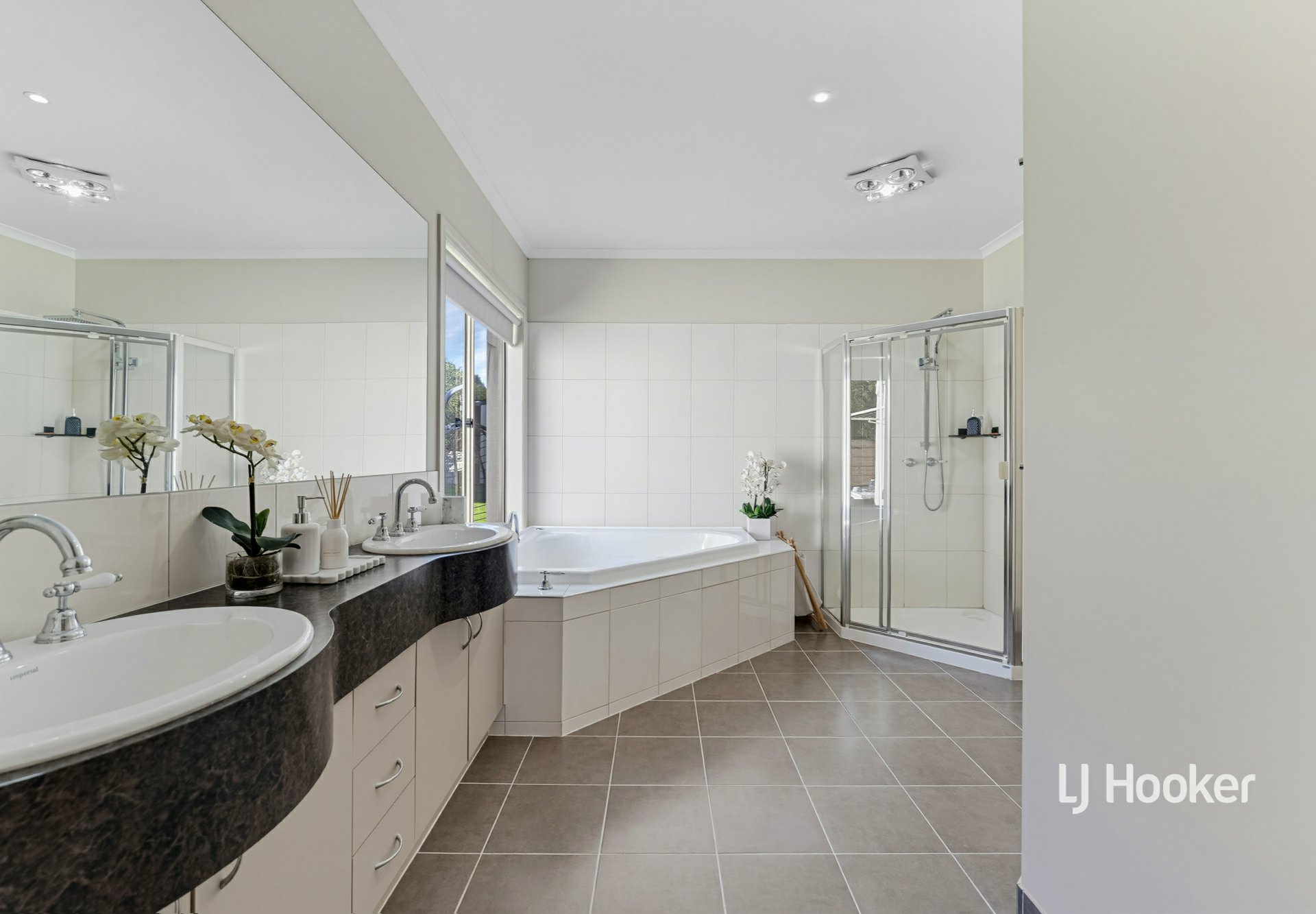 7 Tenni Close — photo 3 of 23