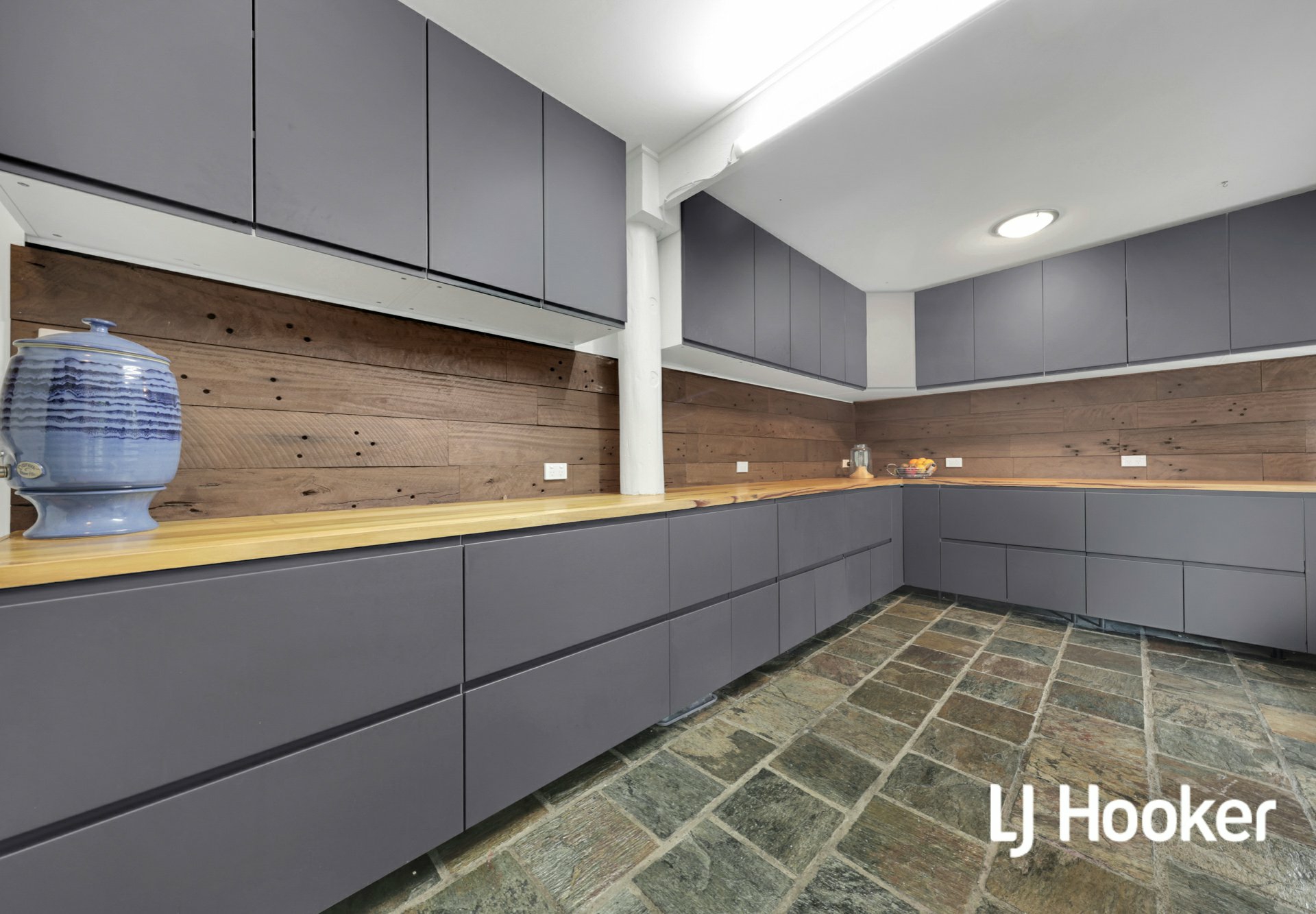 14 Baden Drive — photo 9 of 30