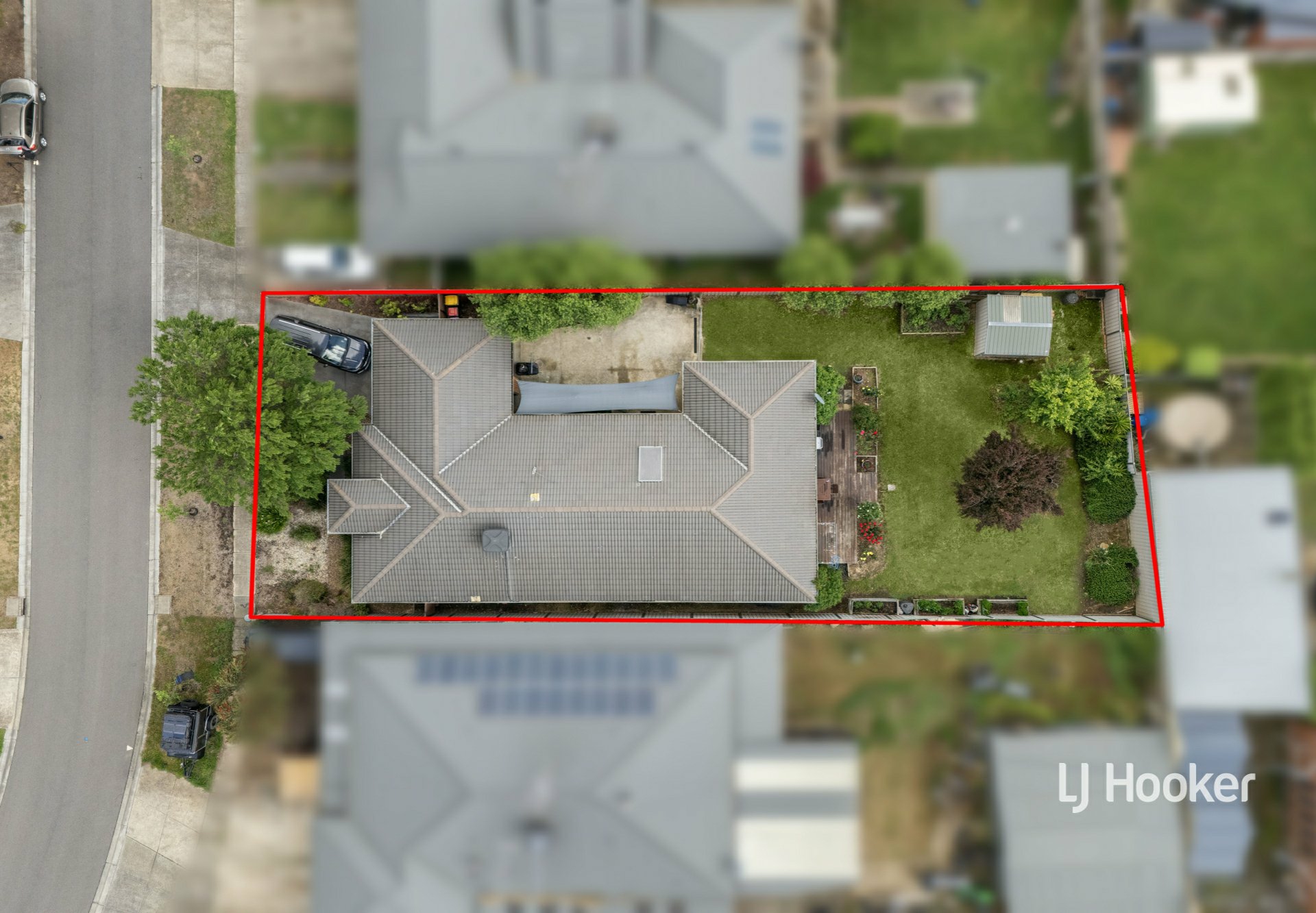 4 Greenwood Rise — photo 13 of 15