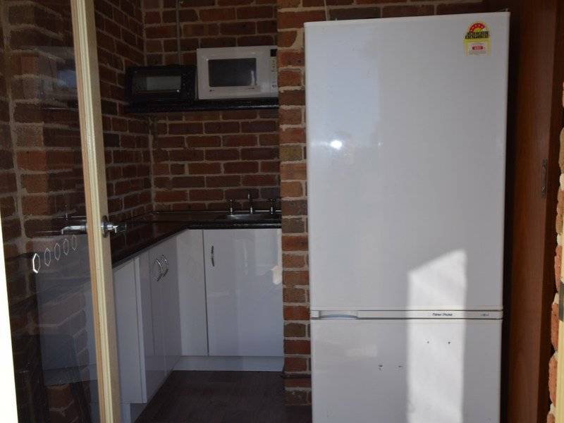 574 Henry Lawson Way, YOUNG