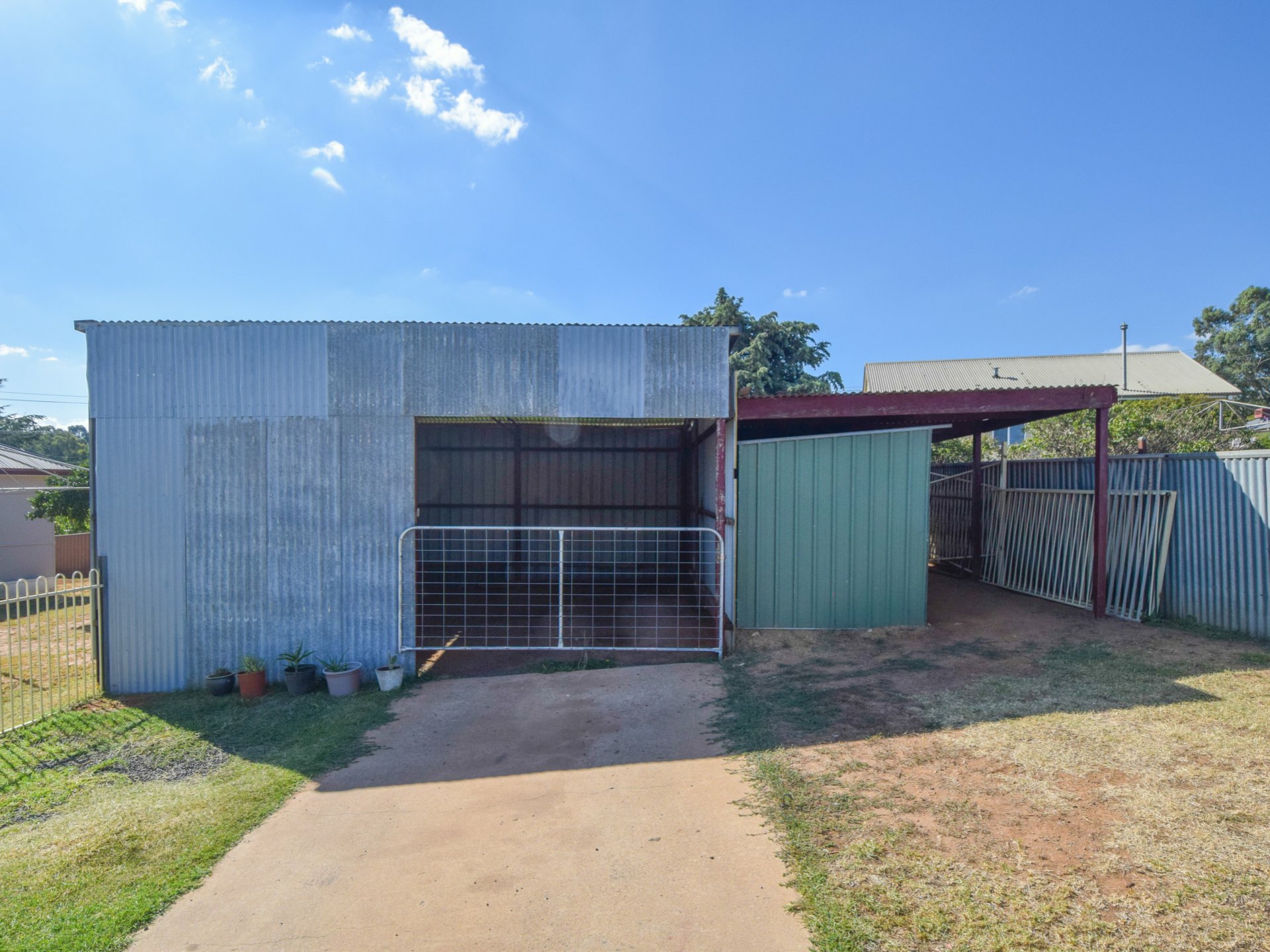 43 Blackett Avenue Young NSW