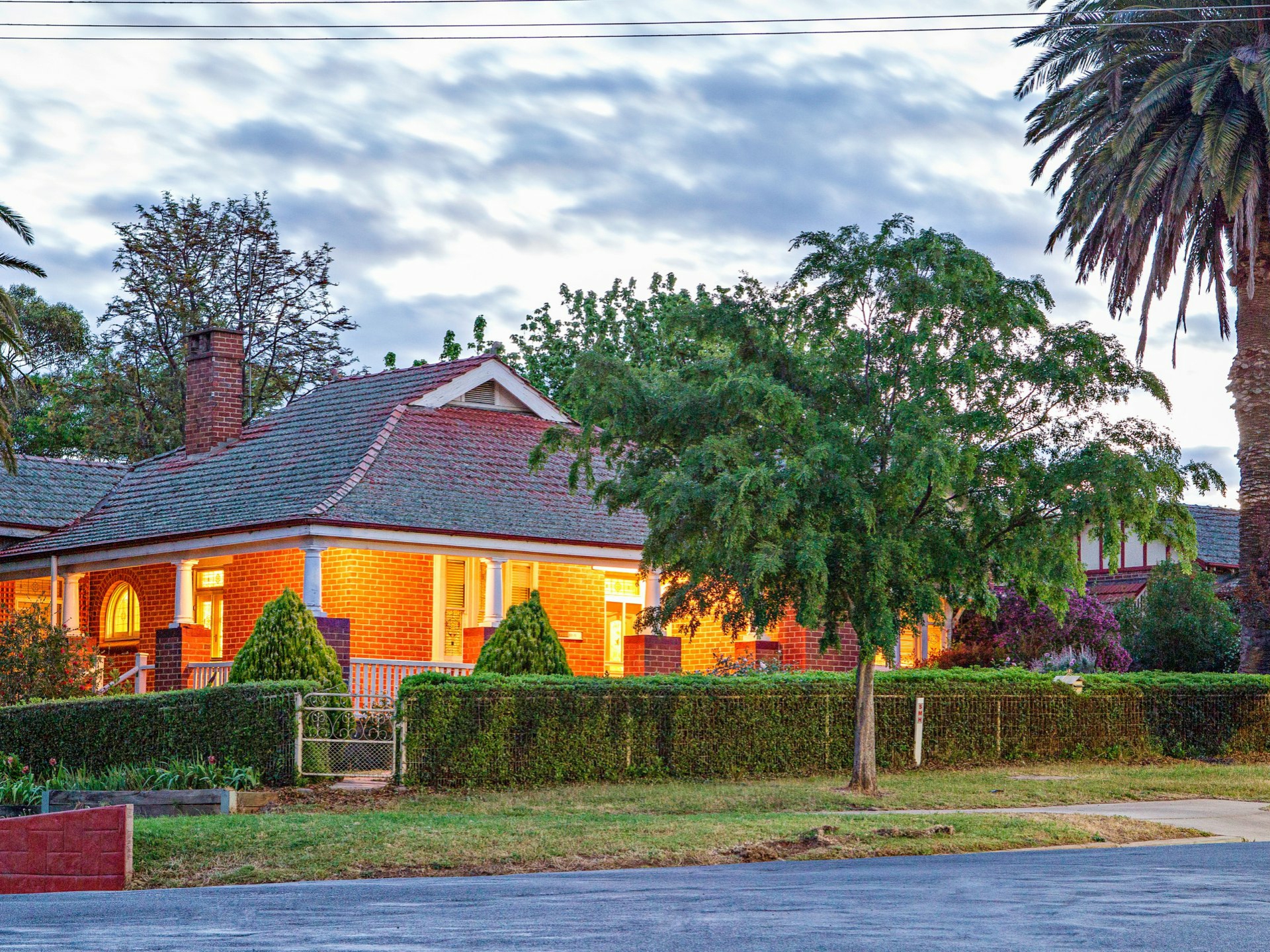 38 Demondrille Street Young NSW