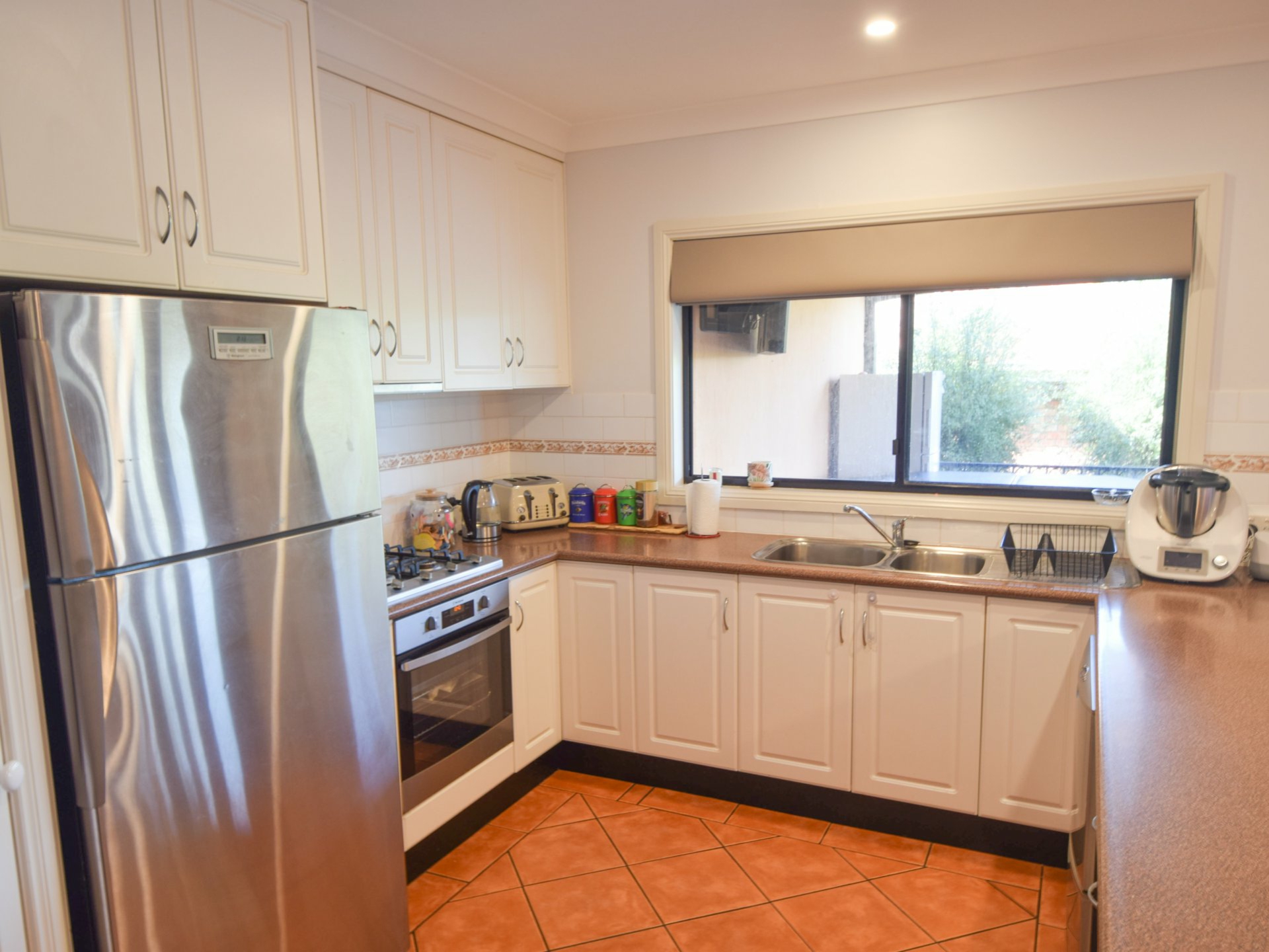 15 Matthew Street, YOUNG