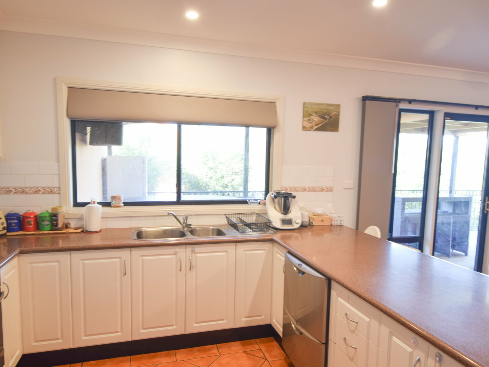 15 Matthew Street, YOUNG
