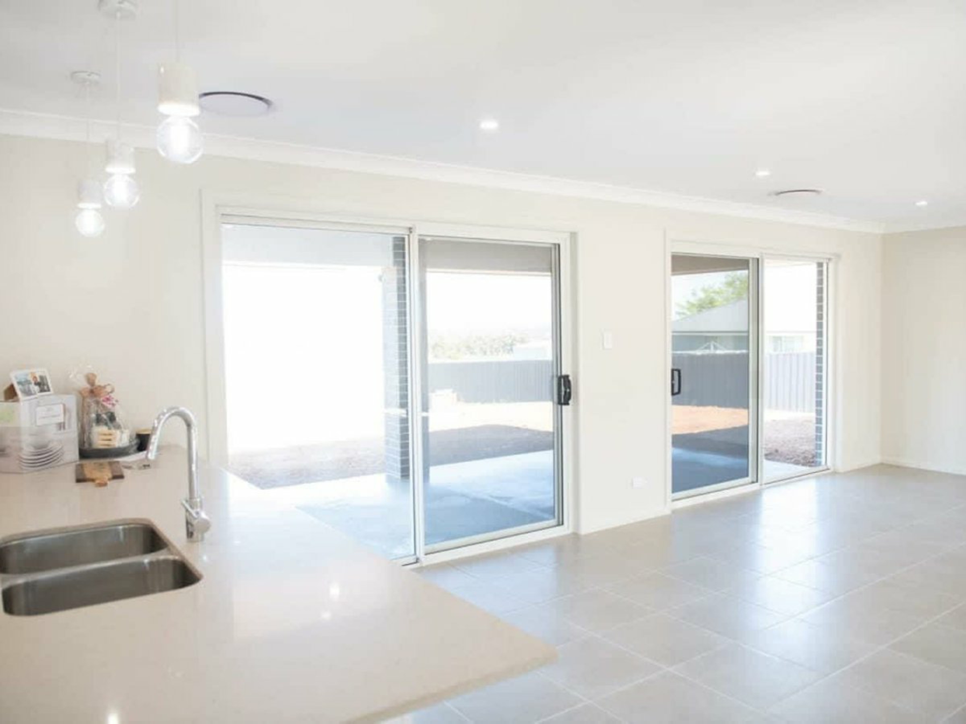 1-189 Henry Lawson Way, YOUNG