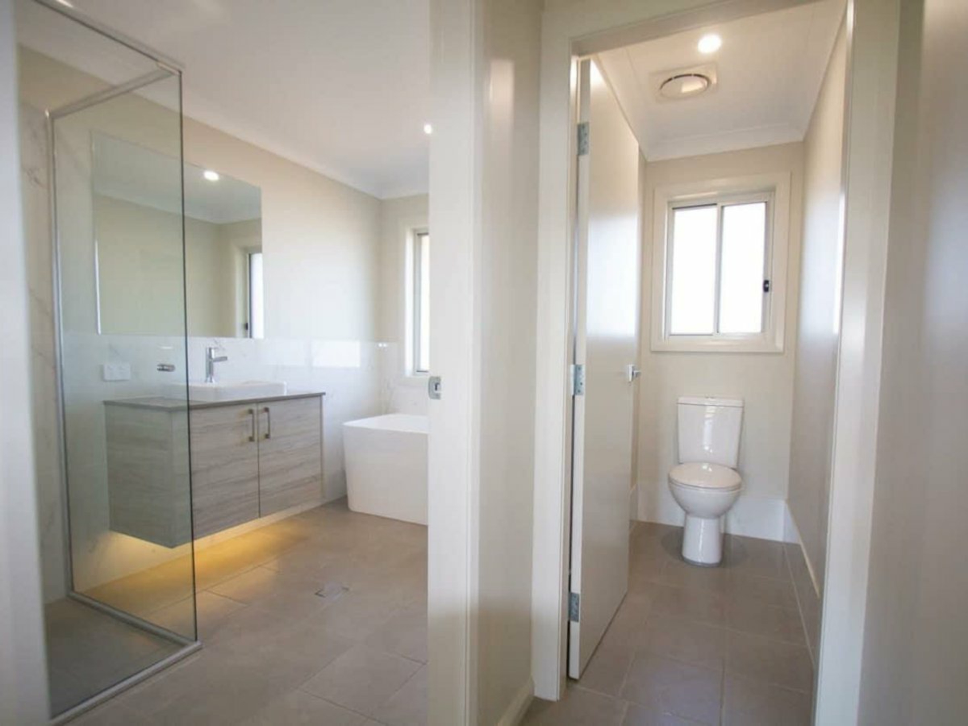 1-189 Henry Lawson Way, YOUNG