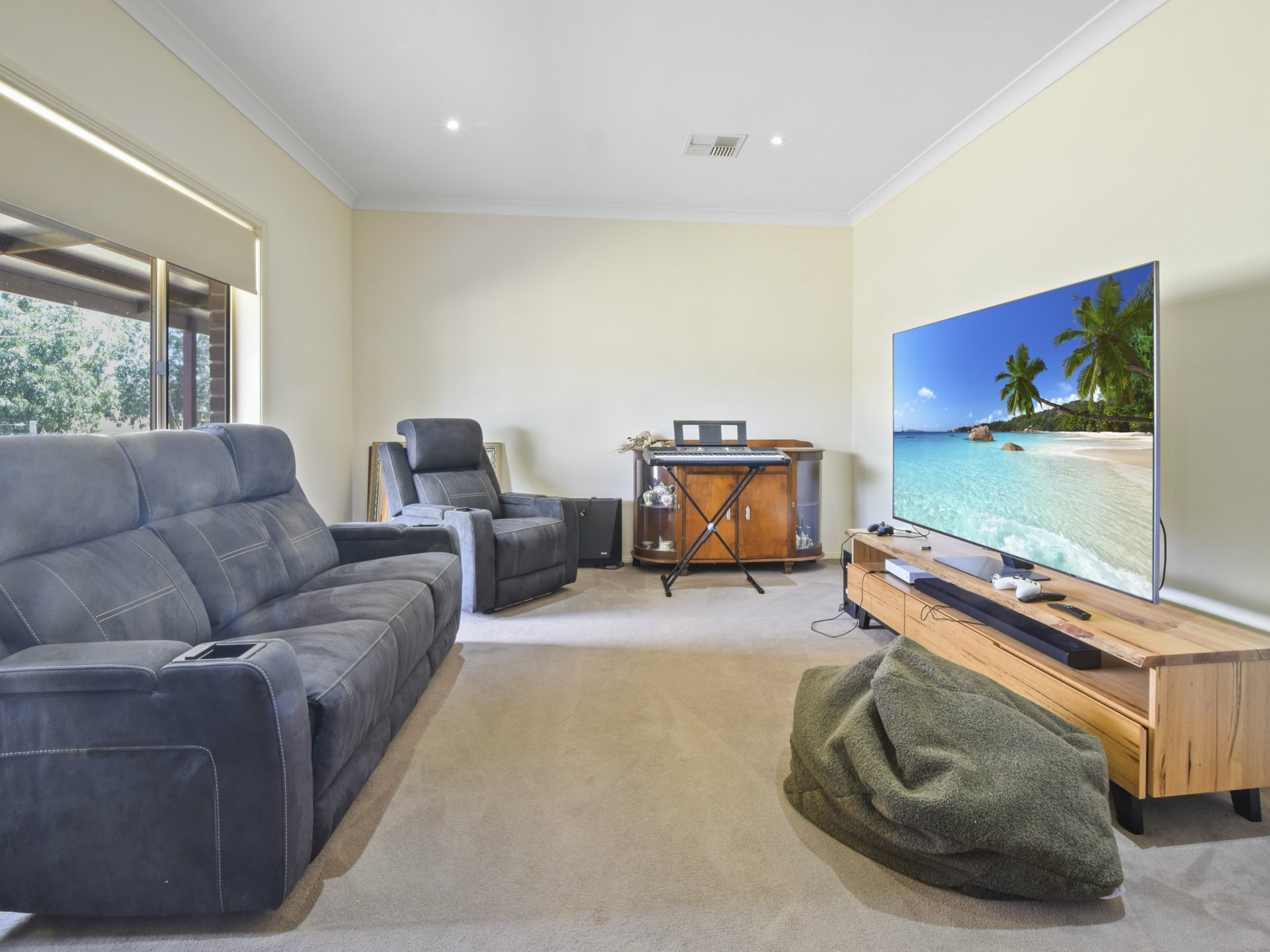 92 Wambanumba Drive, YOUNG