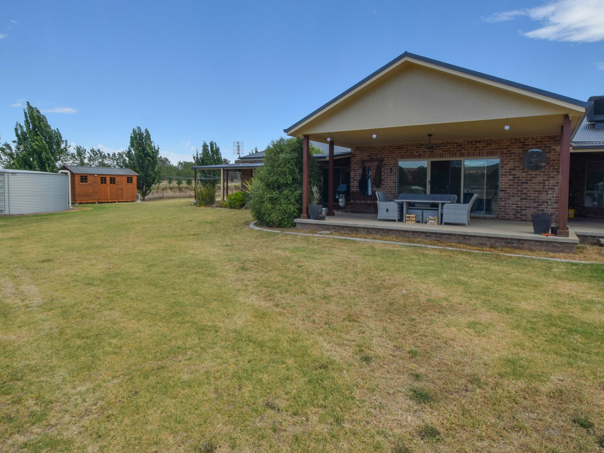 92 Wambanumba Drive, YOUNG