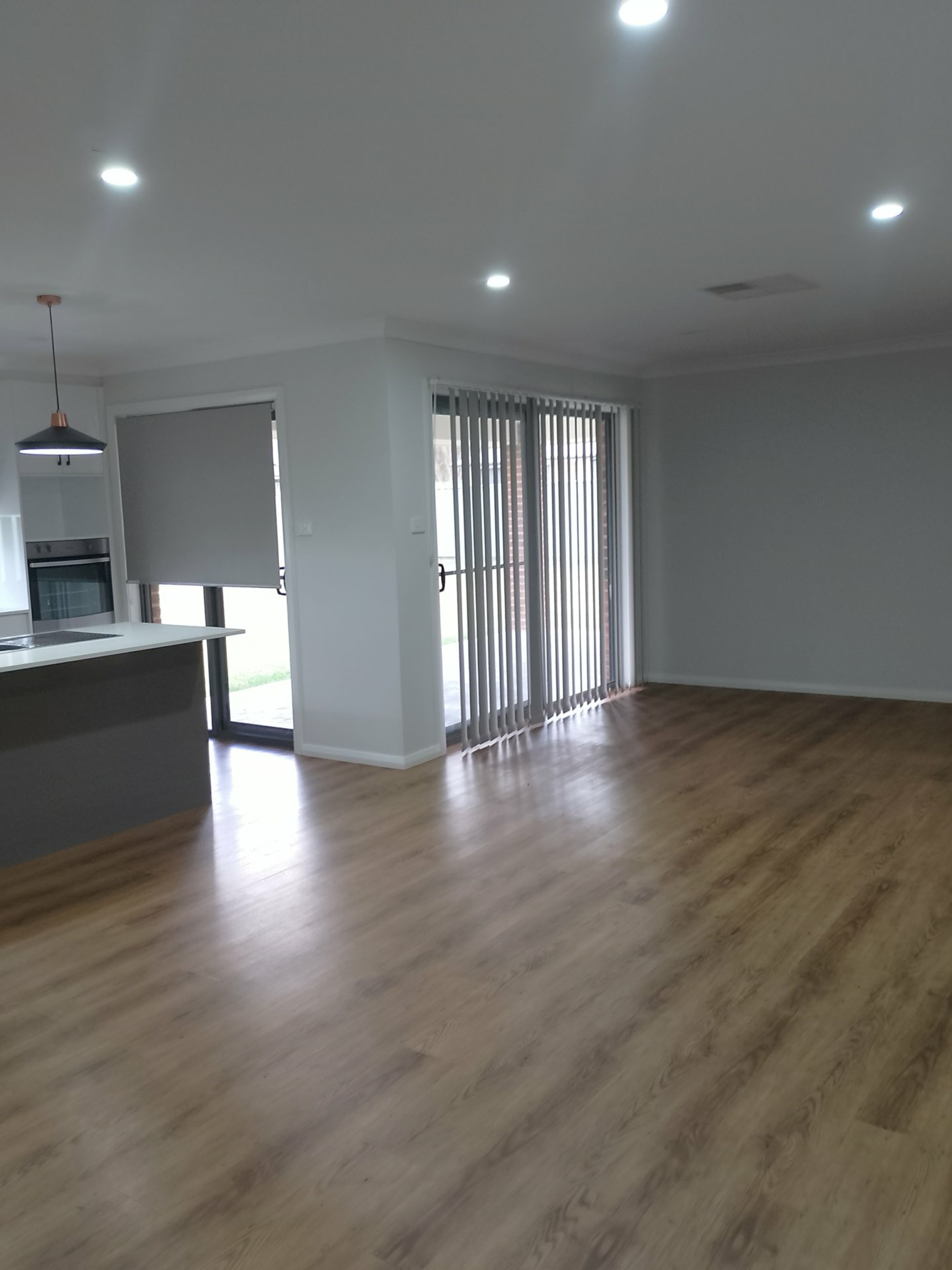 6 Francis Place, YOUNG
