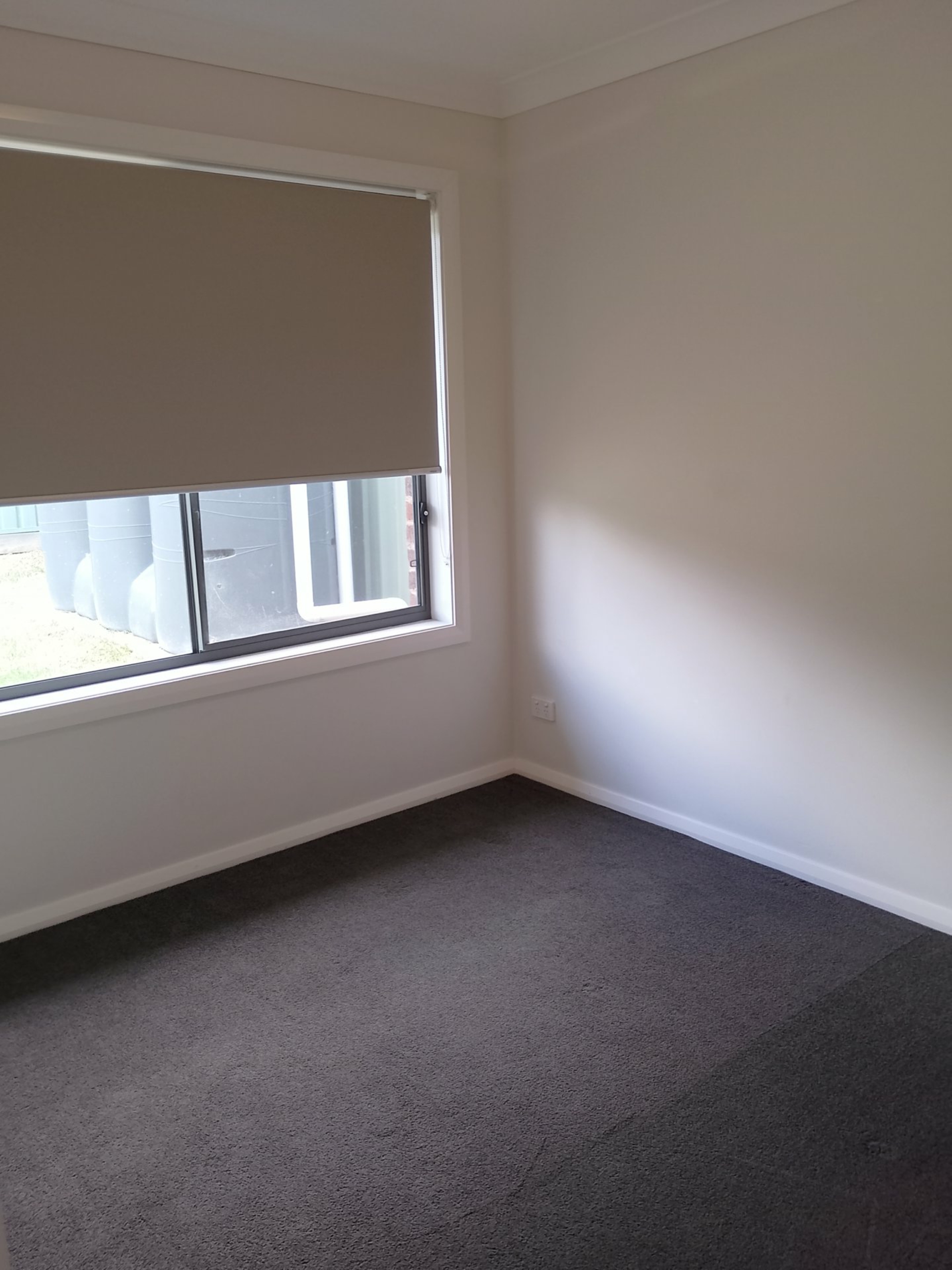6 Francis Place, YOUNG