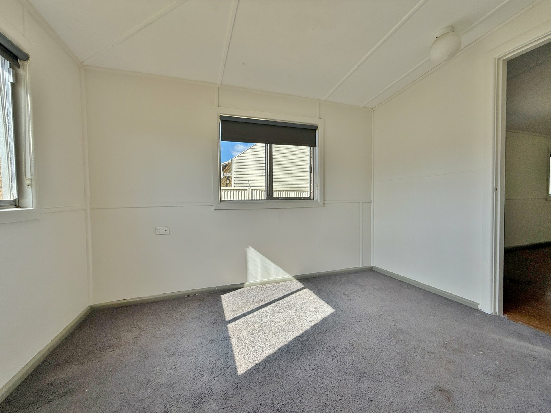 172 Nasmyth Street, YOUNG