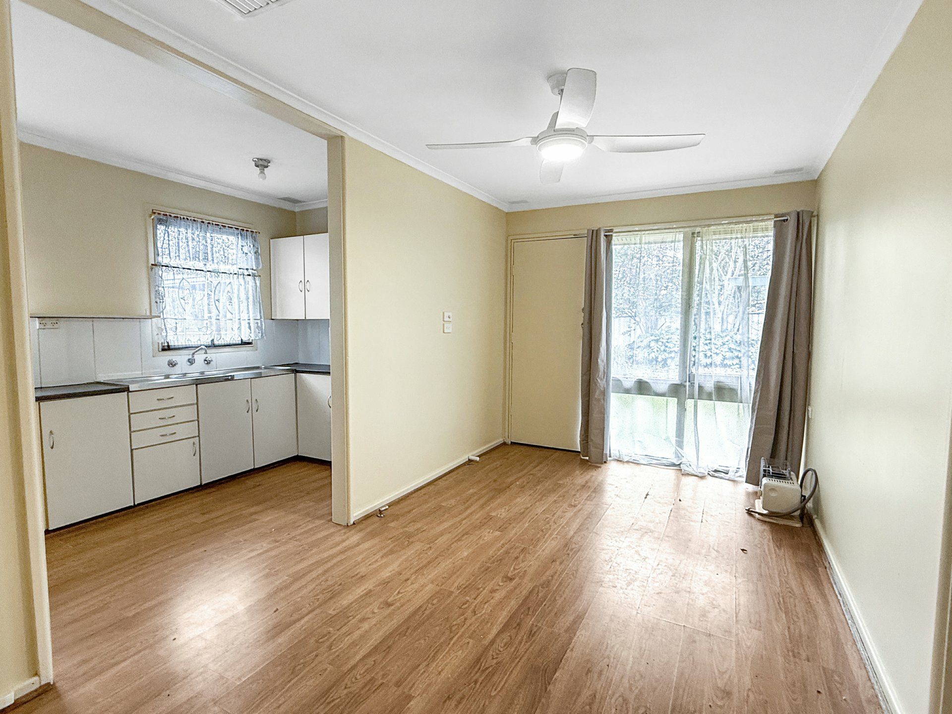 9 Crowther Street — photo 2 of 16