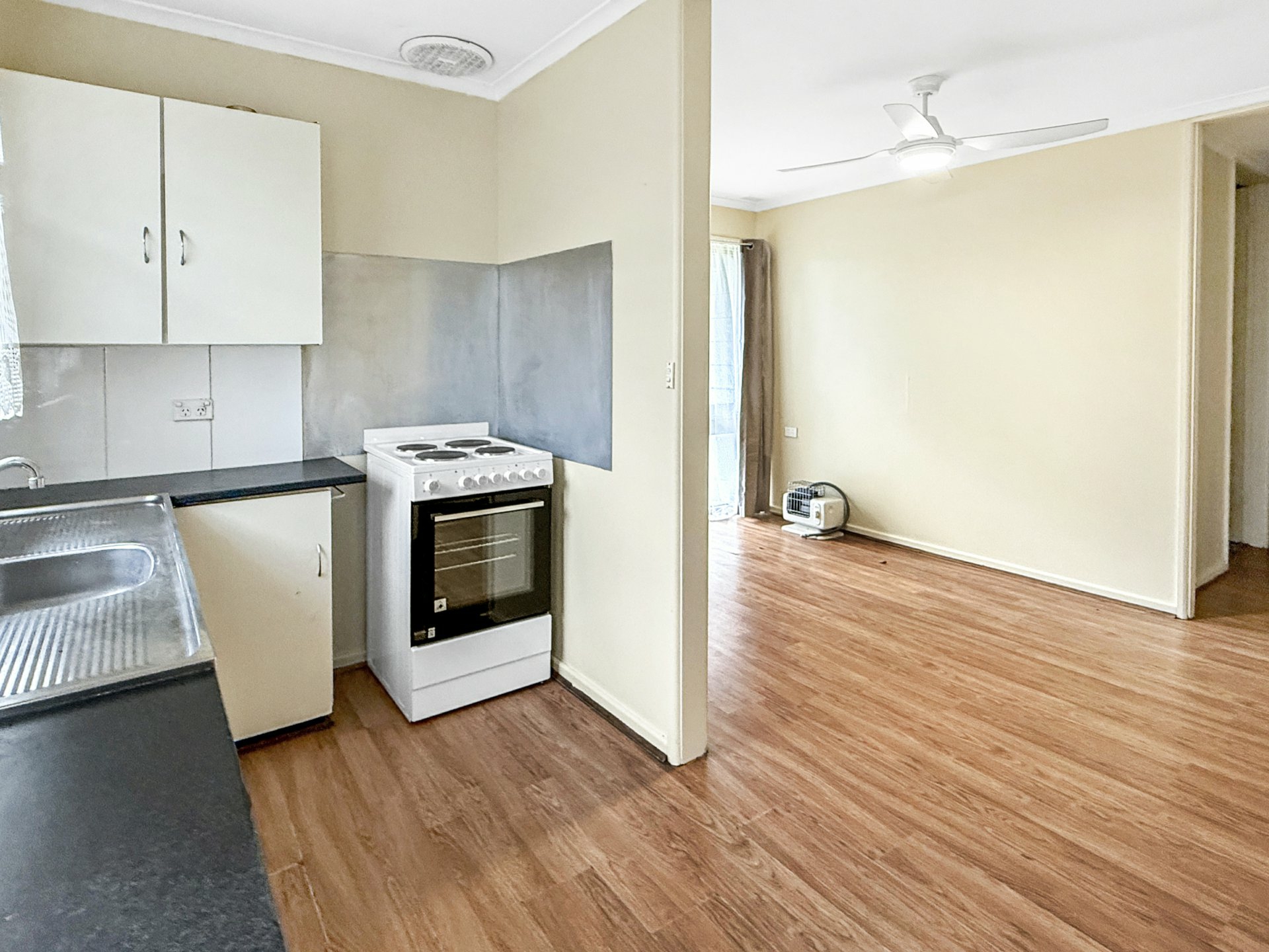 9 Crowther Street — photo 5 of 16