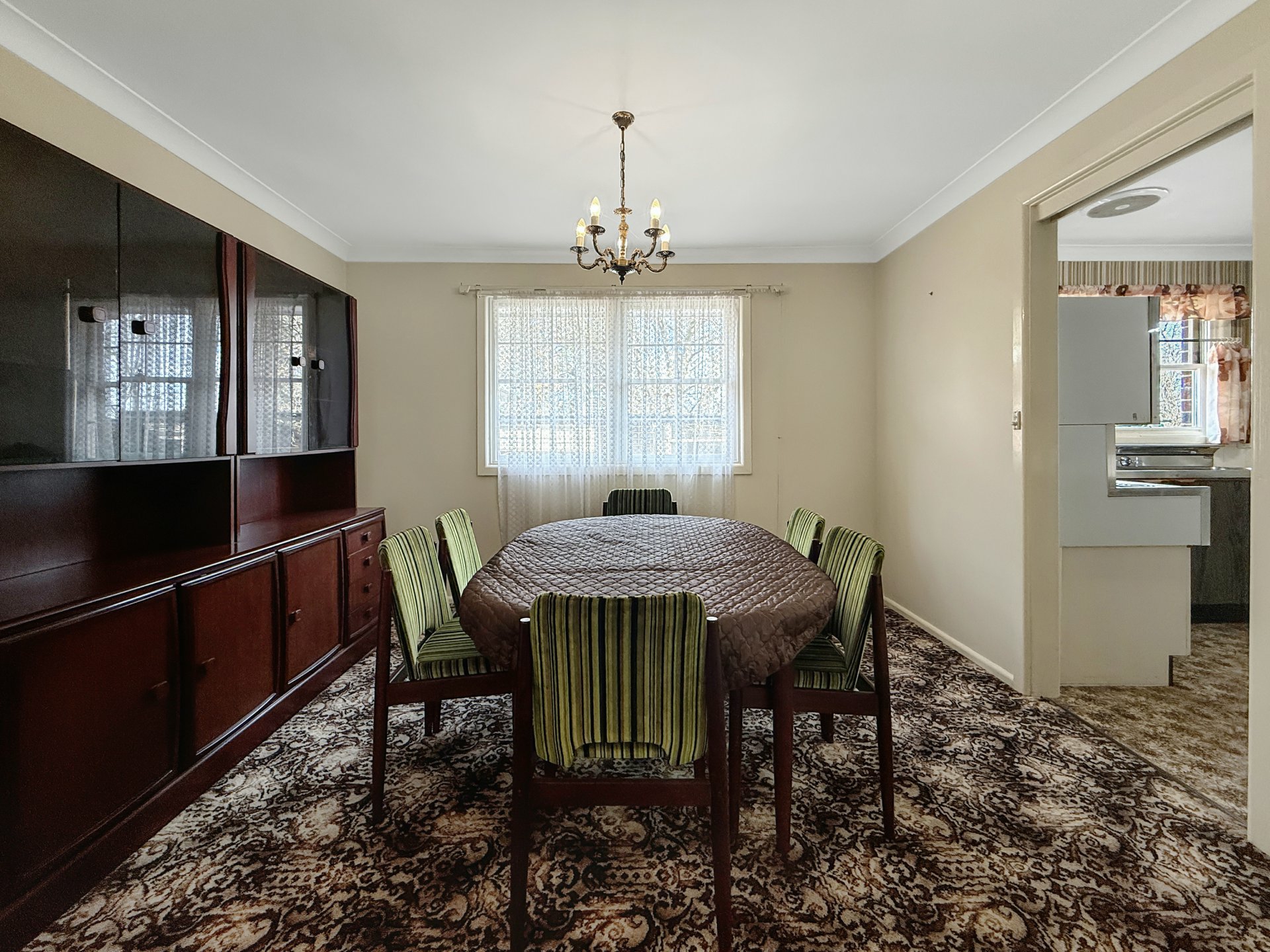 218 William Street — photo 8 of 27