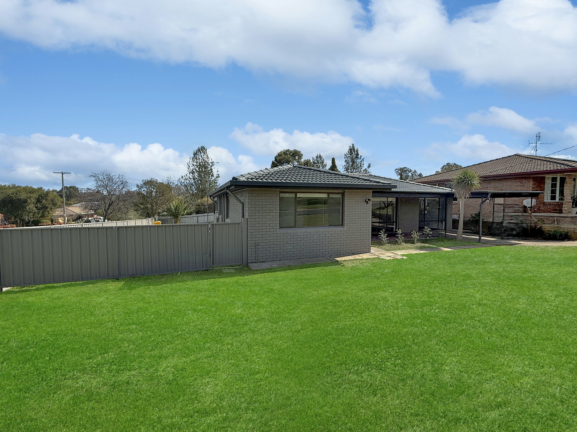 97 Thornhill Street — photo from LJ Hooker Young