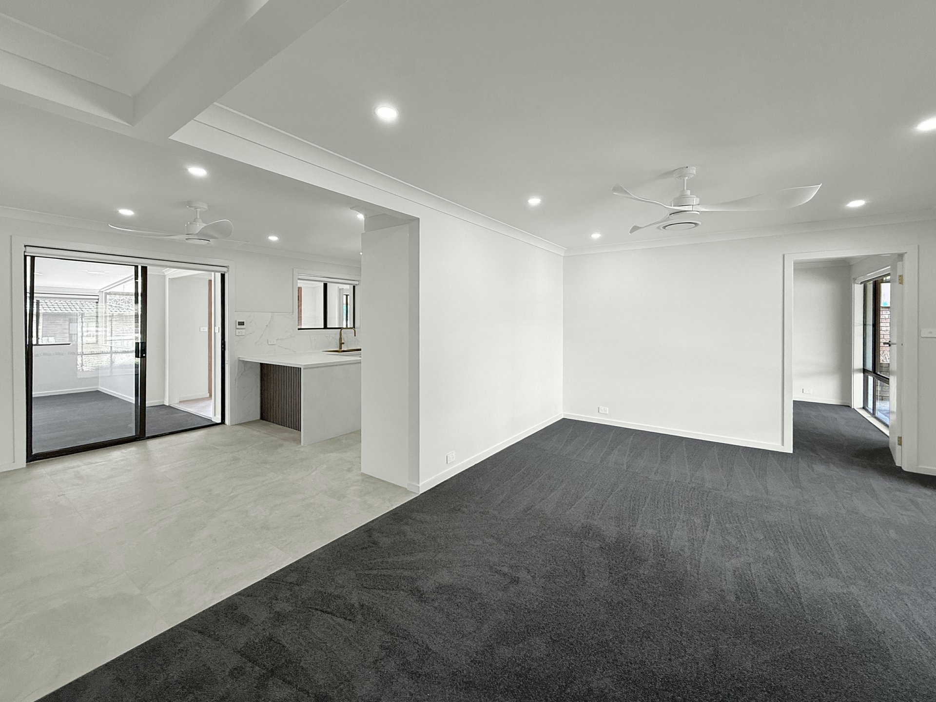 97 Thornhill Street — photo 5 of 17
