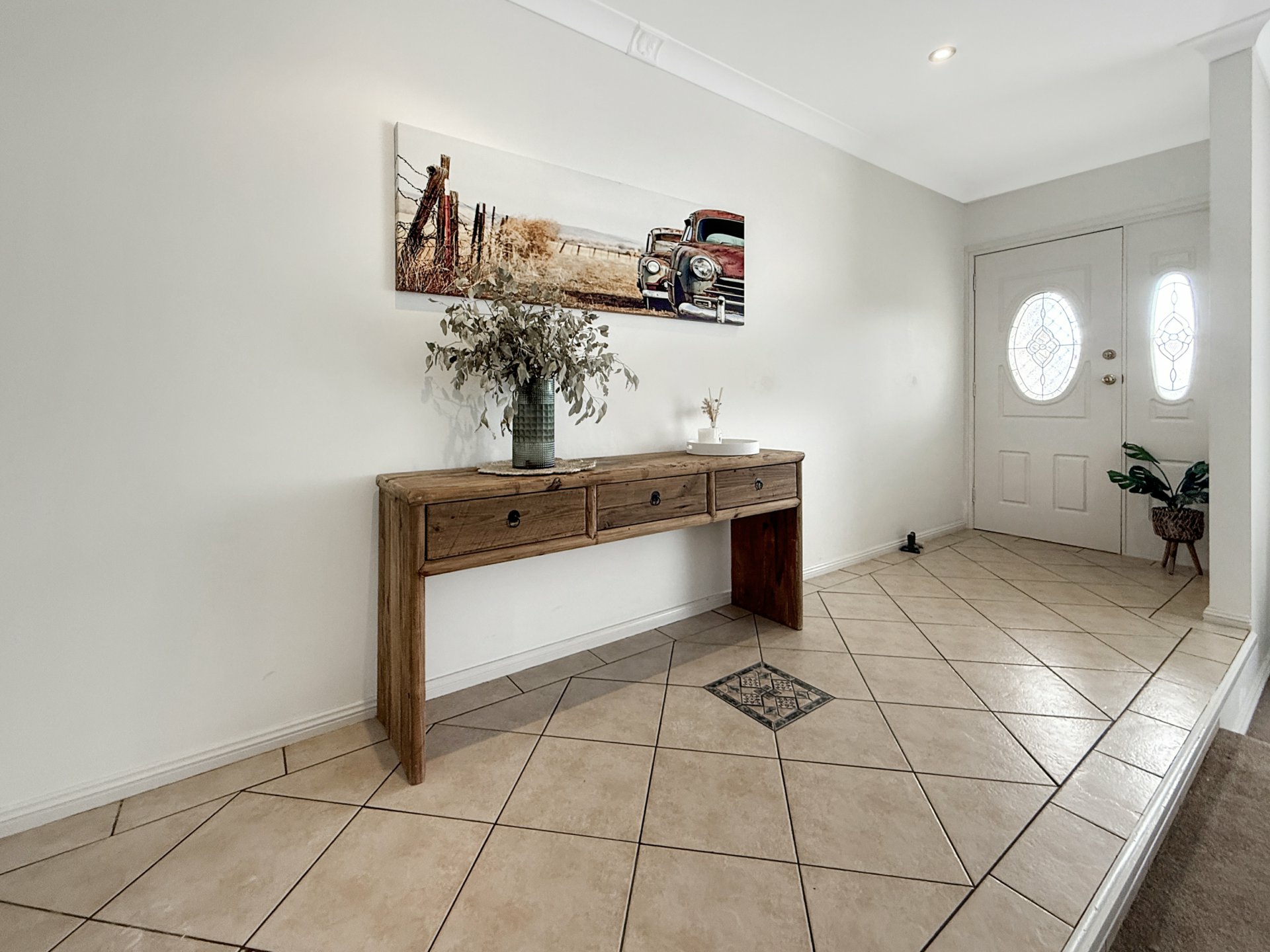 19 Pineview Circuit — photo 9 of 24