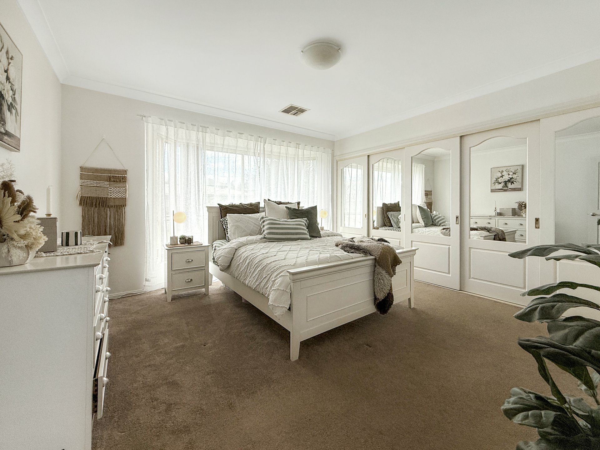 19 Pineview Circuit — photo 13 of 24
