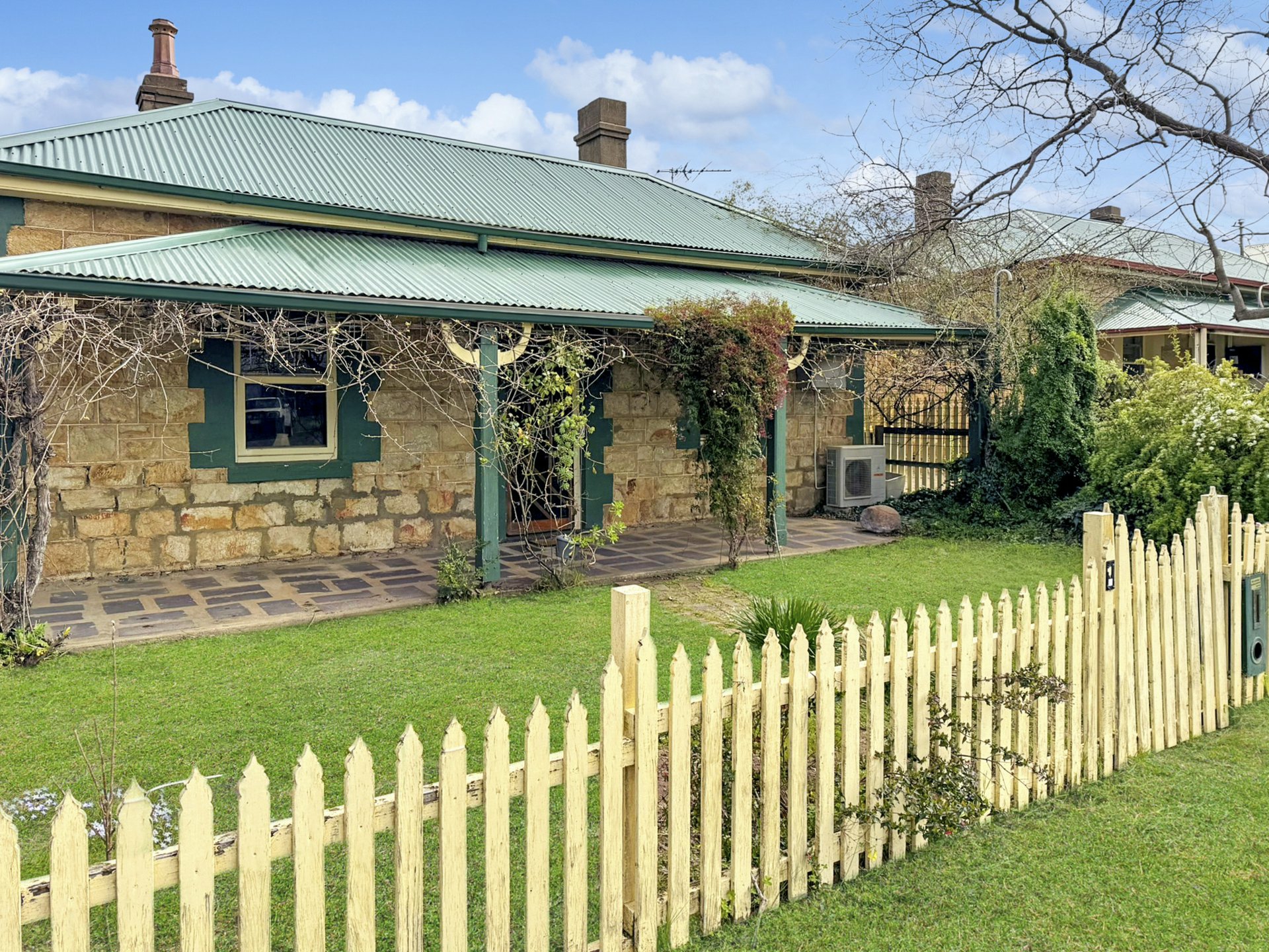 15 Clarke Street — photo from LJ Hooker Young
