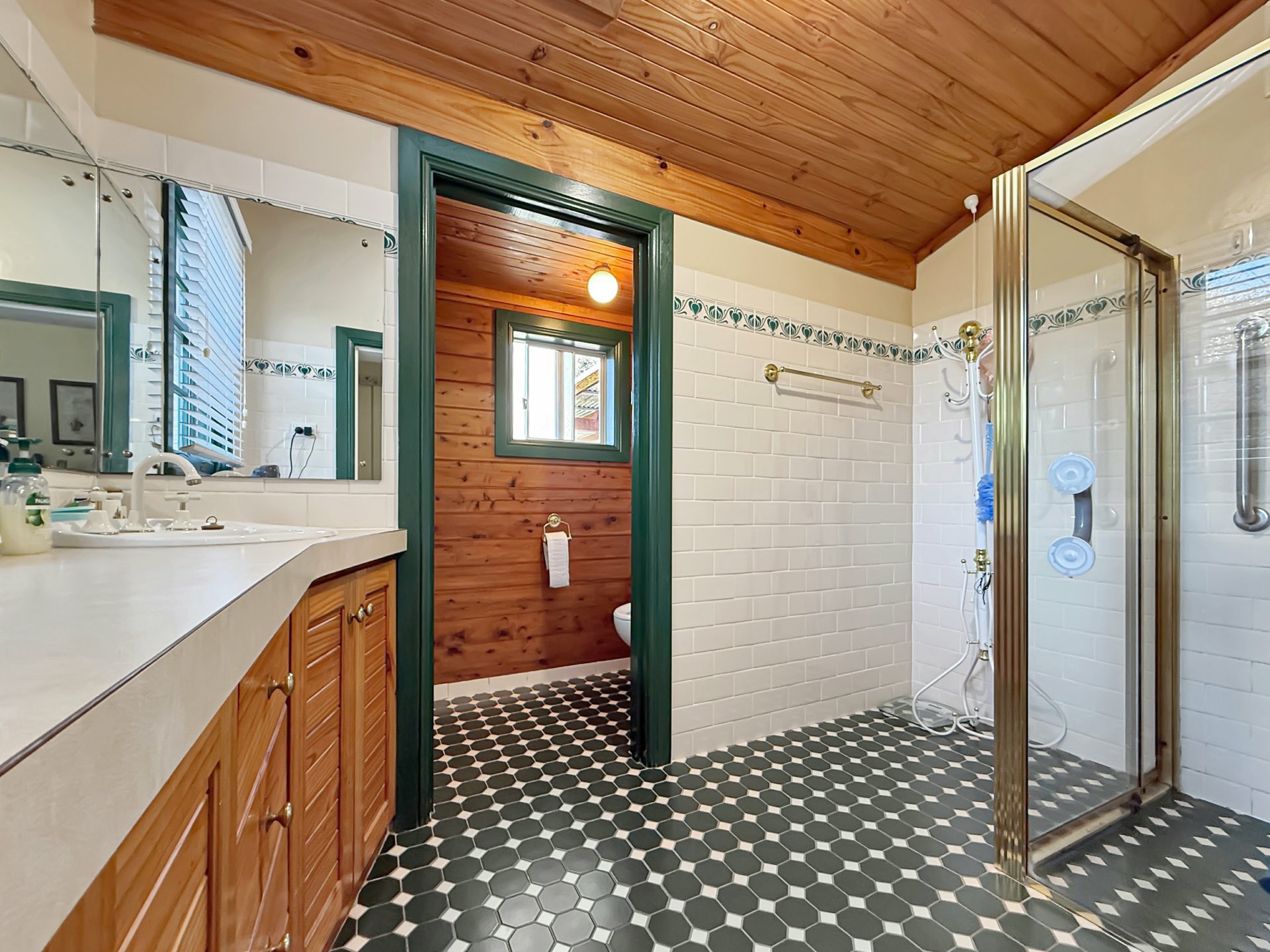 6 Patterson Avenue — photo 16 of 30